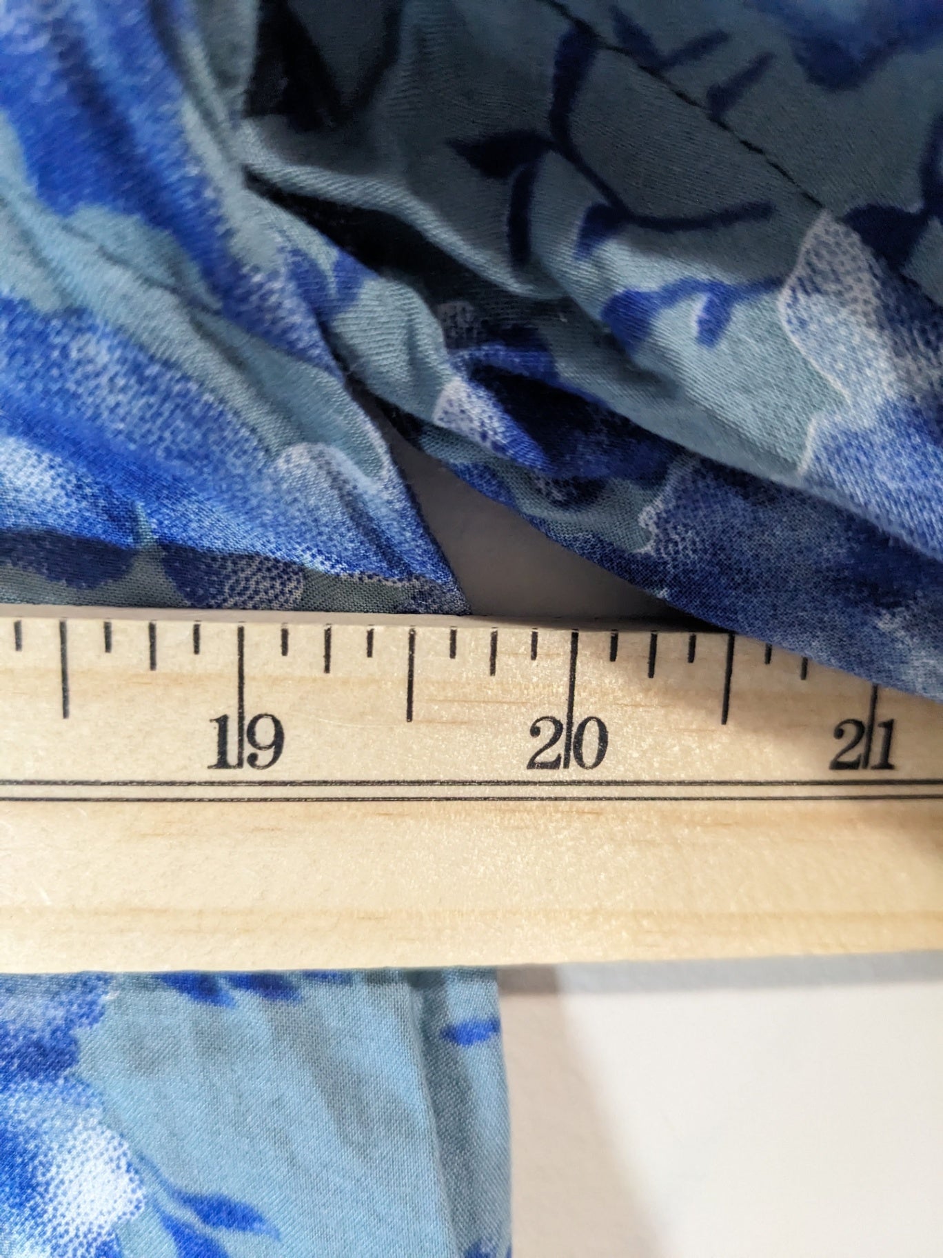 Blue Sky blue floral blouse - M