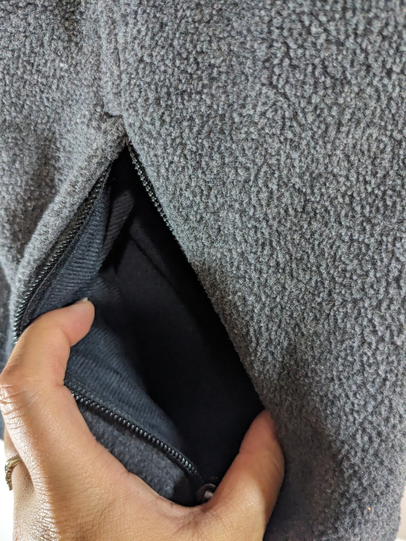 Columbia Grey Fleece Vest - M