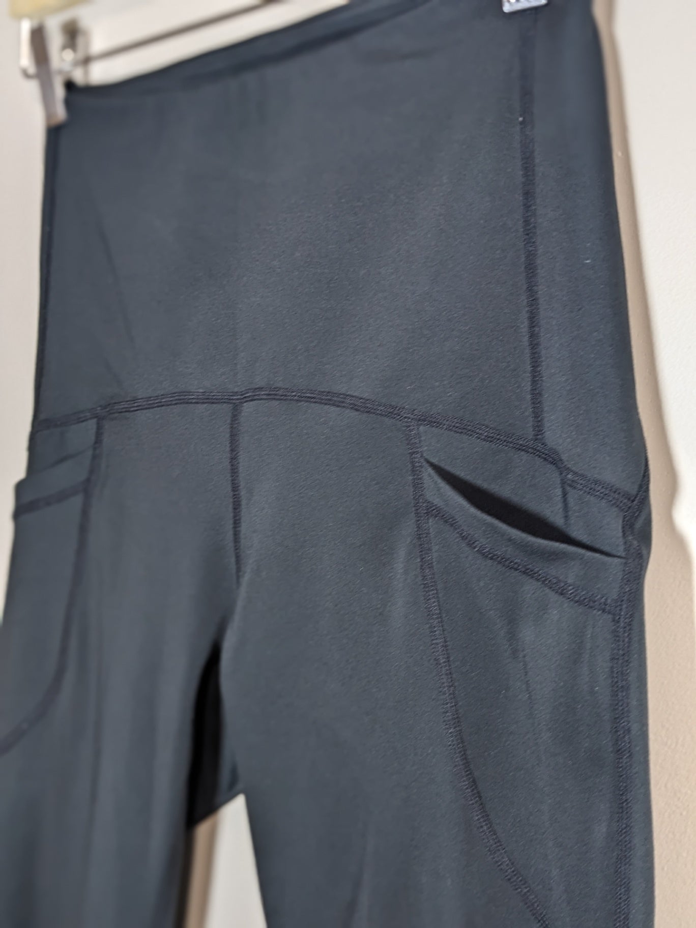 Arro Athletics No Slip Leggings - S