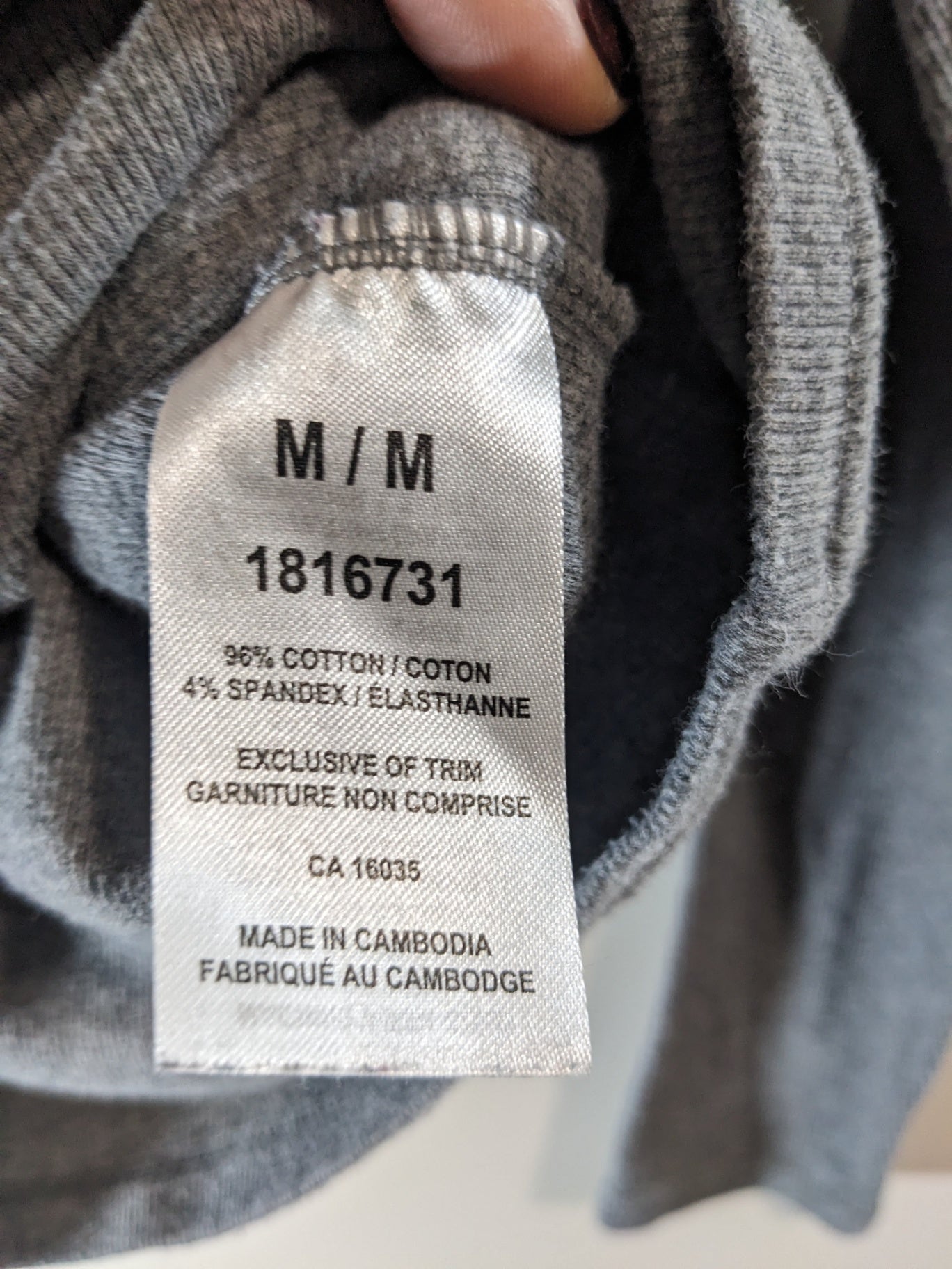 Tahari Grey Long Sleeve - M