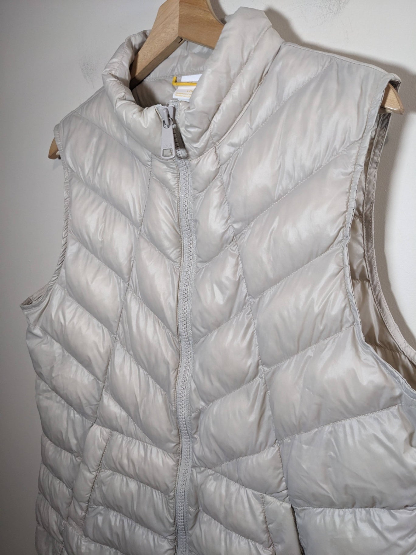 Lolë Puffer Vest - L