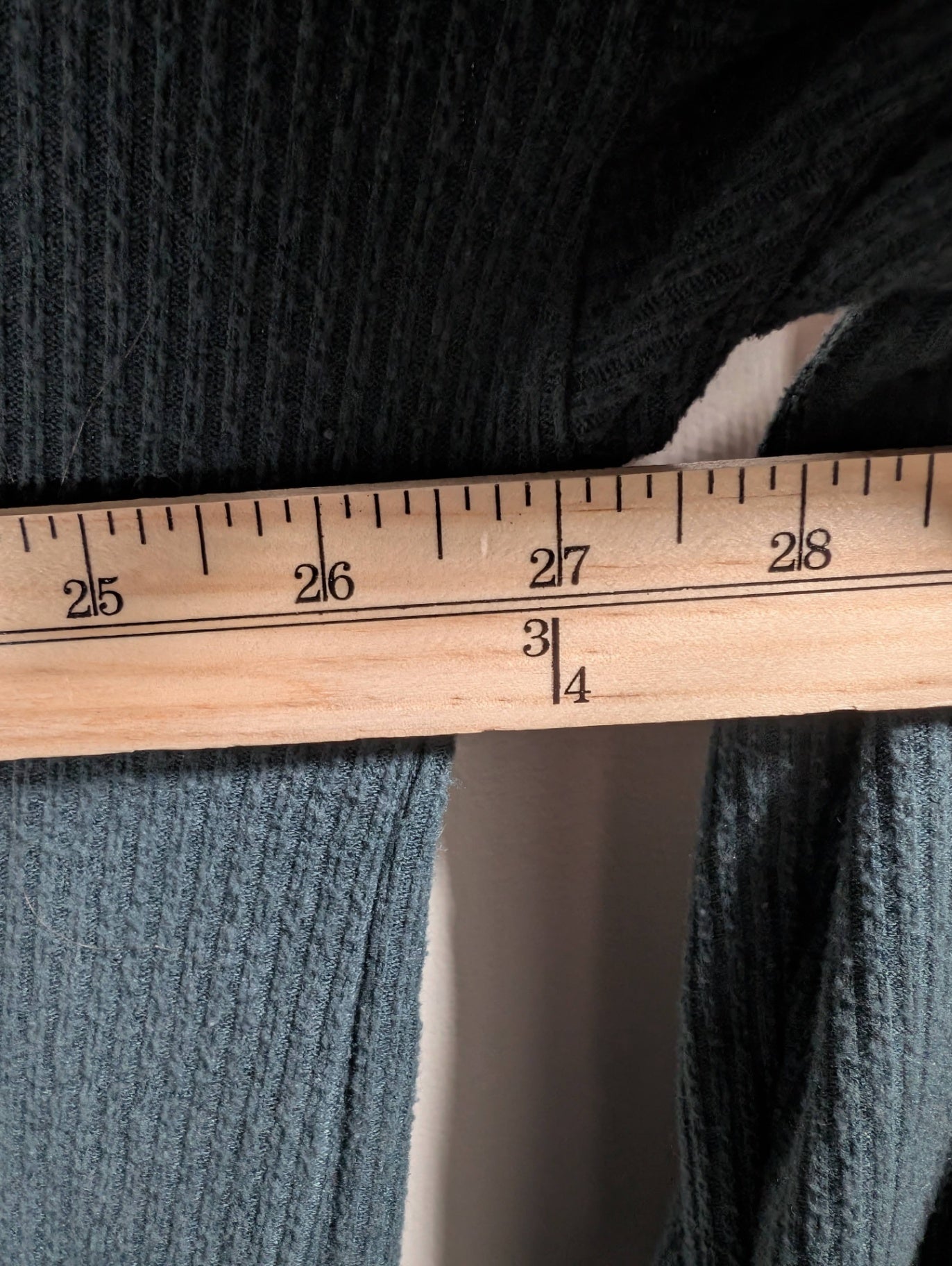 Old Navy ribbed long-sleeve - XL