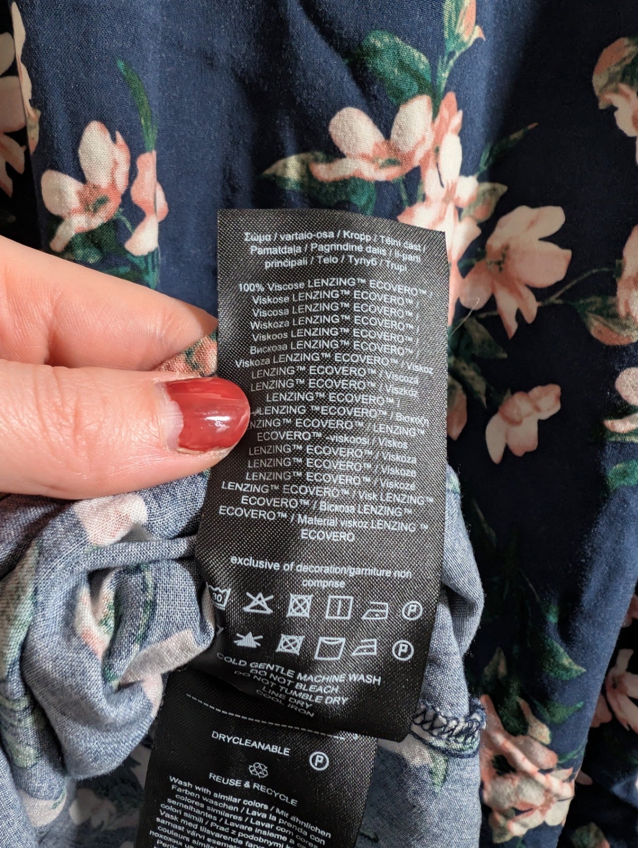 Vero Moda floral tunic top - SZ 22