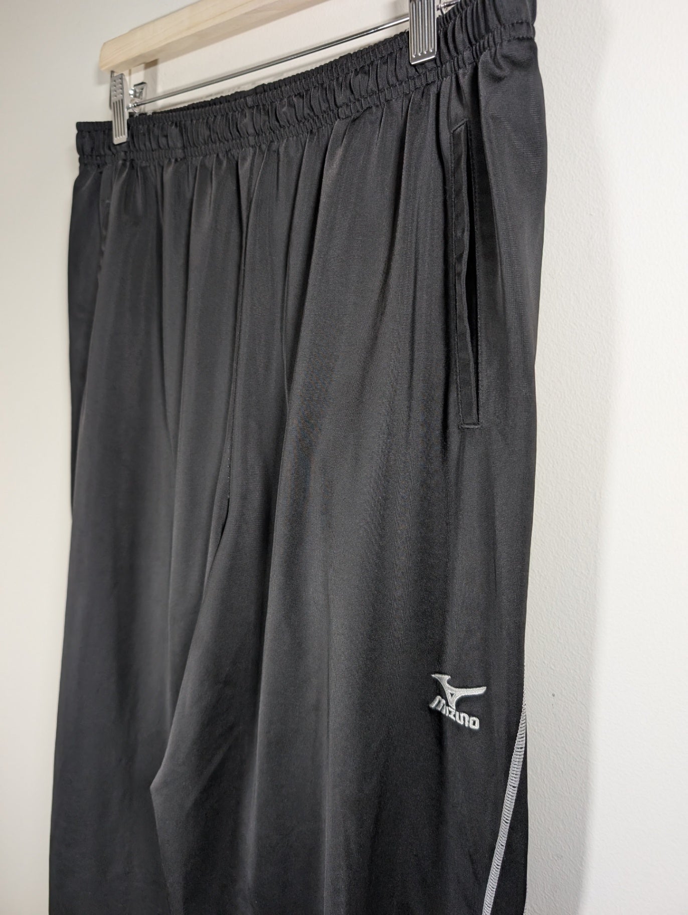 Mizuno track pants - XL