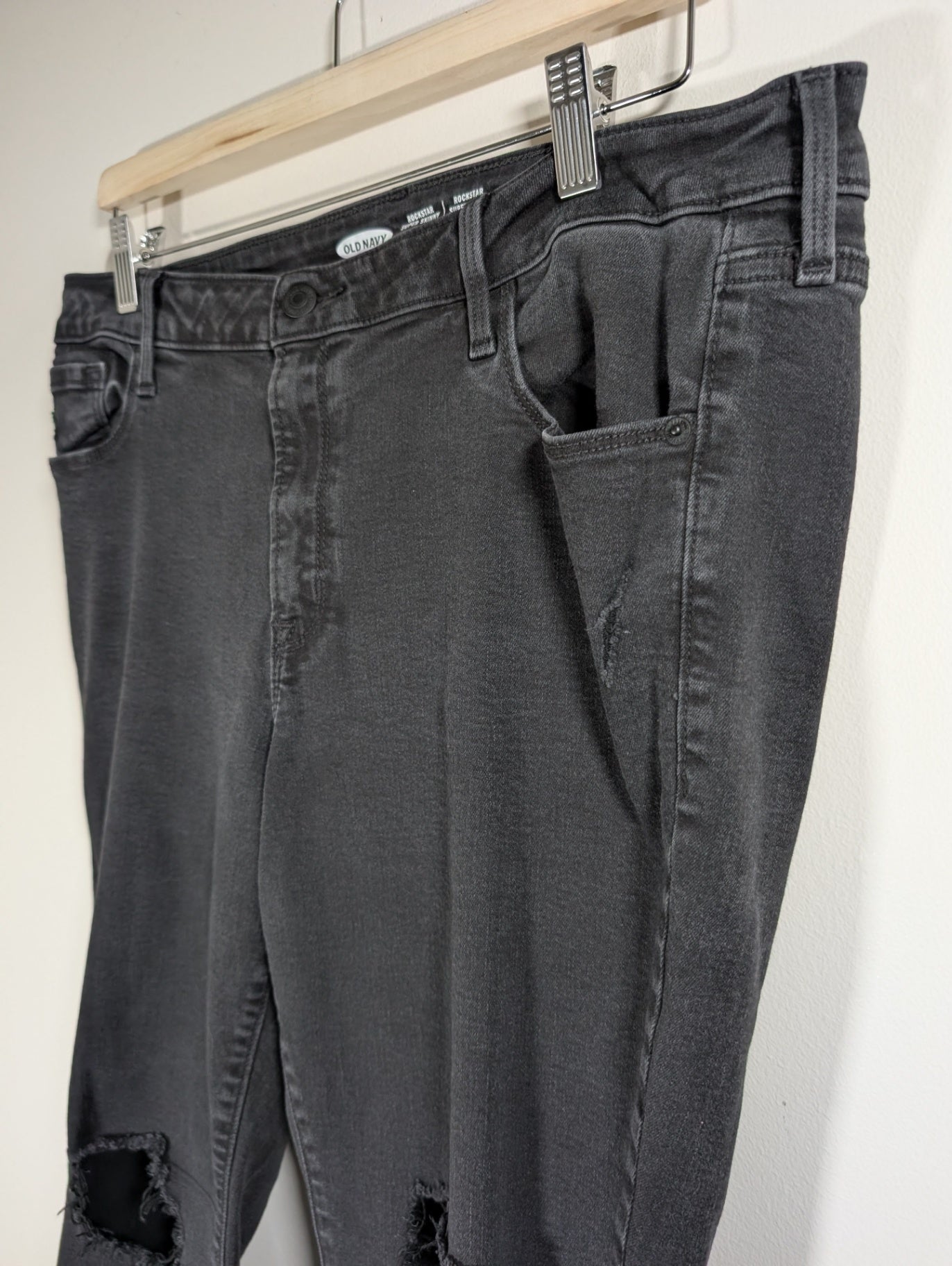 Old Navy rockstar super skinny ankle mid rise - SZ 16