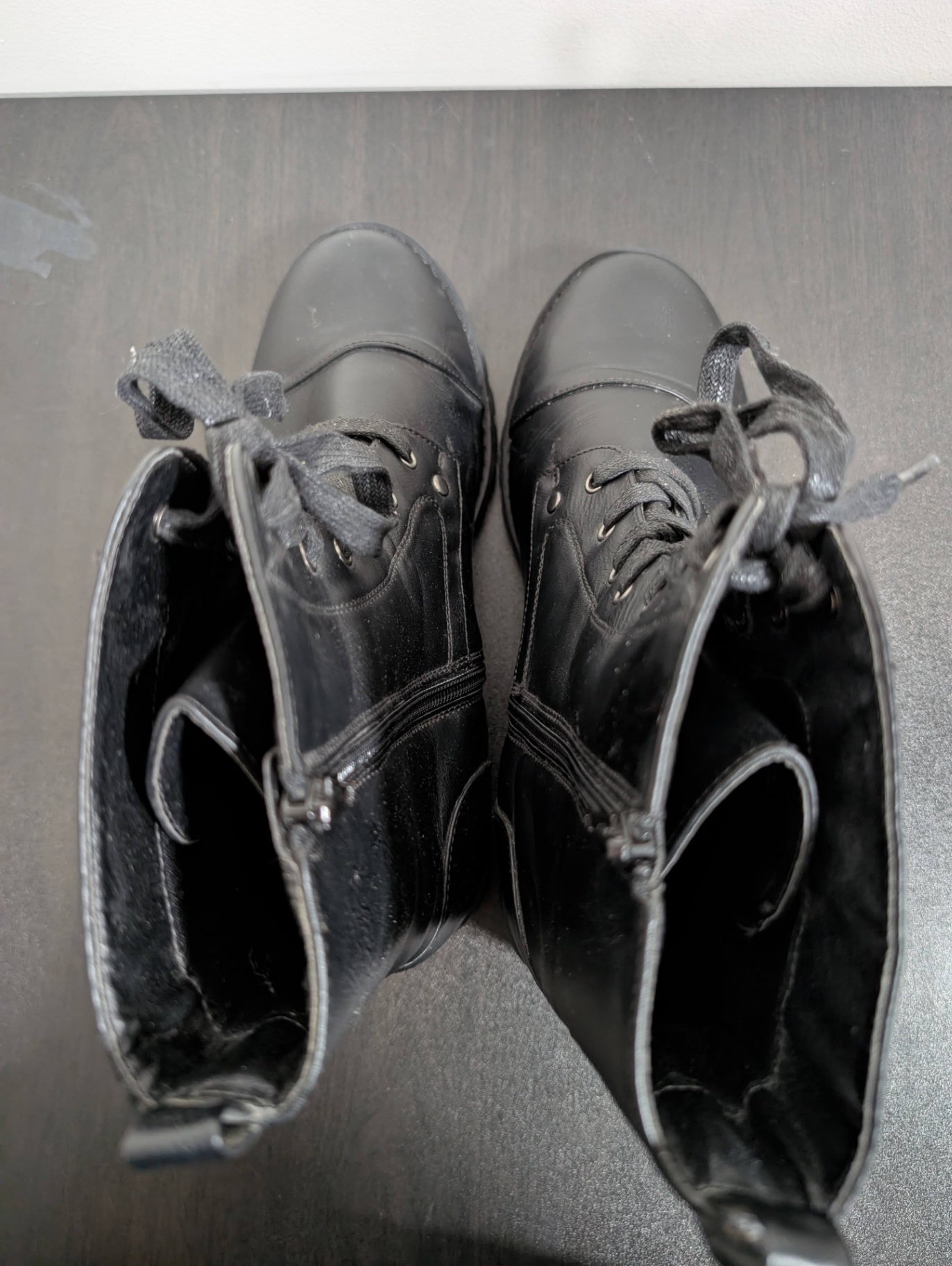 Black combat boots - SZ 10