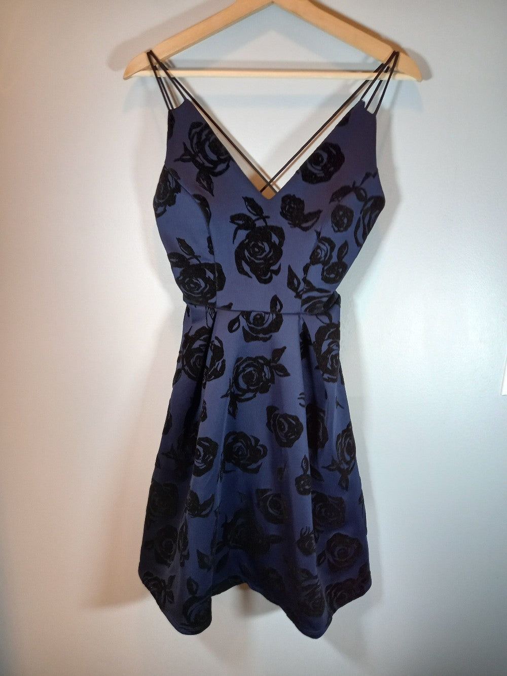 Eclipse navy velvet rose dress - Small