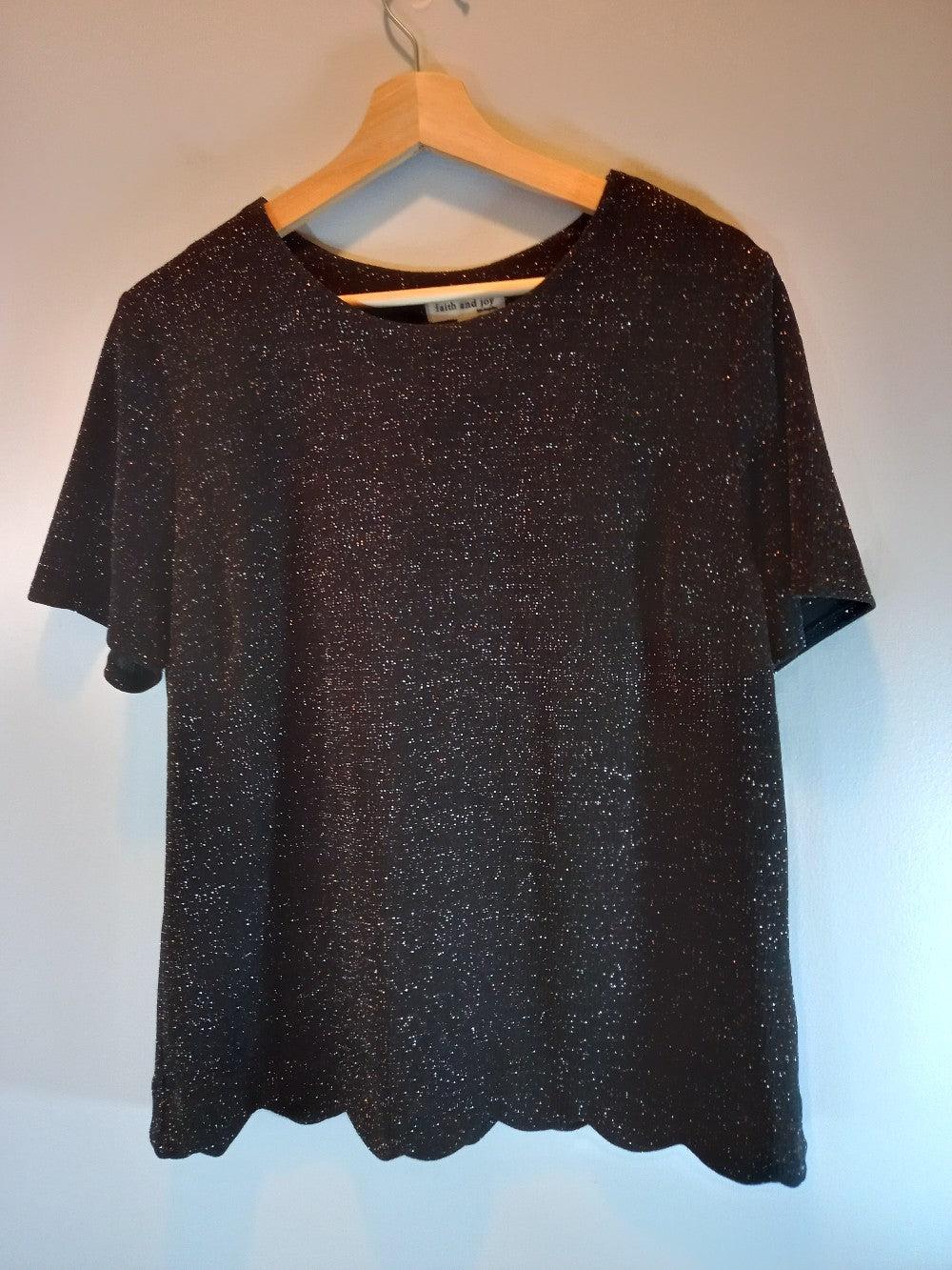 NWT Faith and Joy sparkly blouse - Large