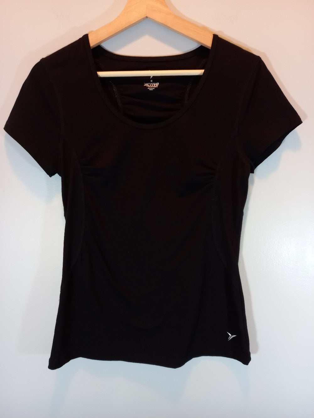 Old Navy black t-shirt - Medium