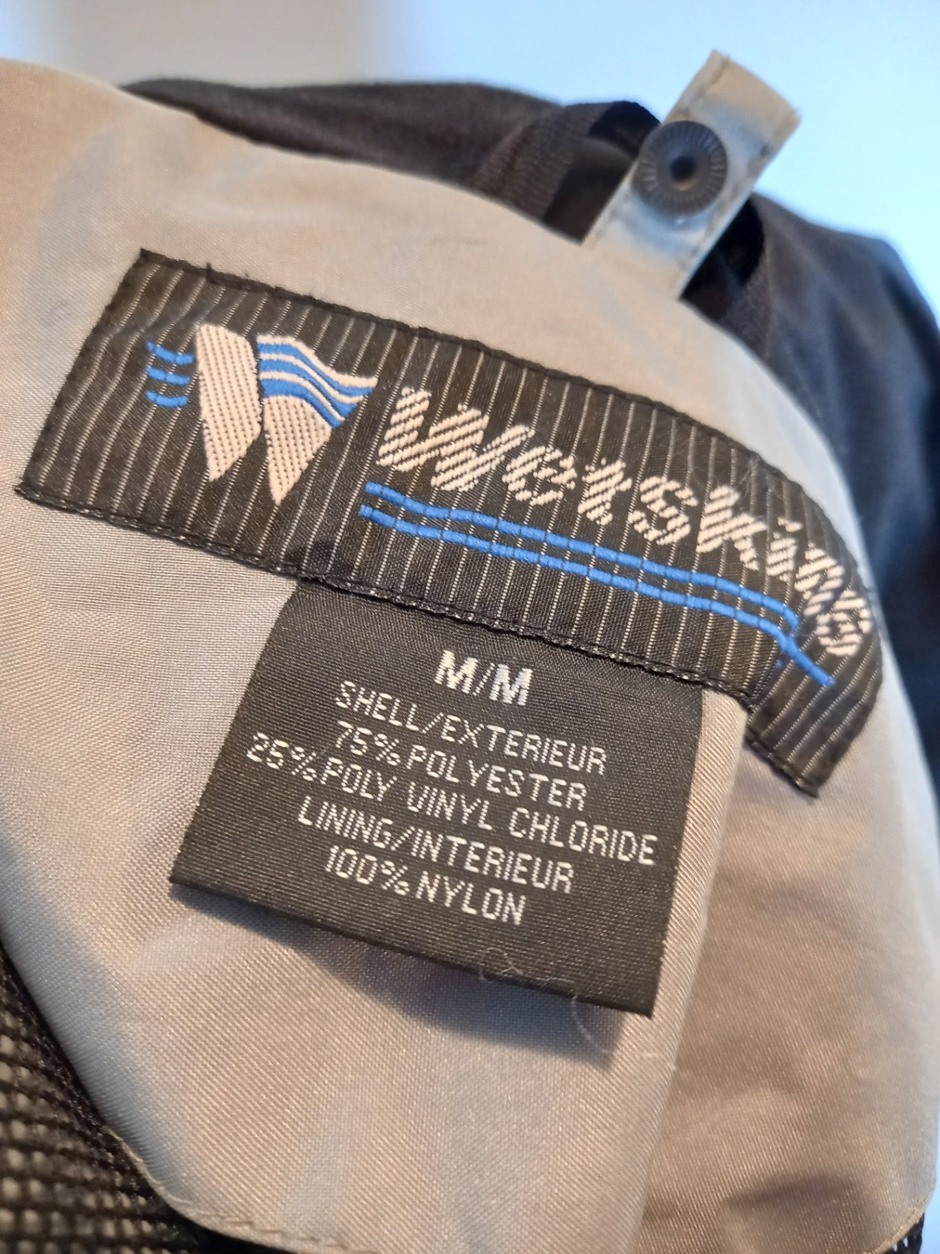Wetskins jacket - Medium (Minor Flaw)