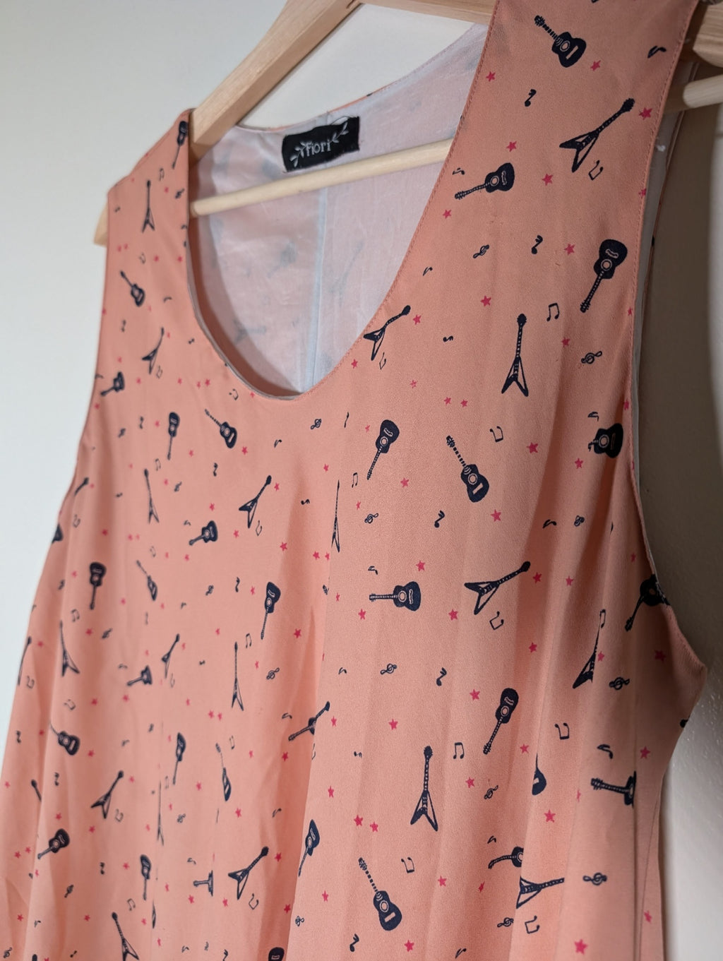 Fiori Guitar Dress - appears XL