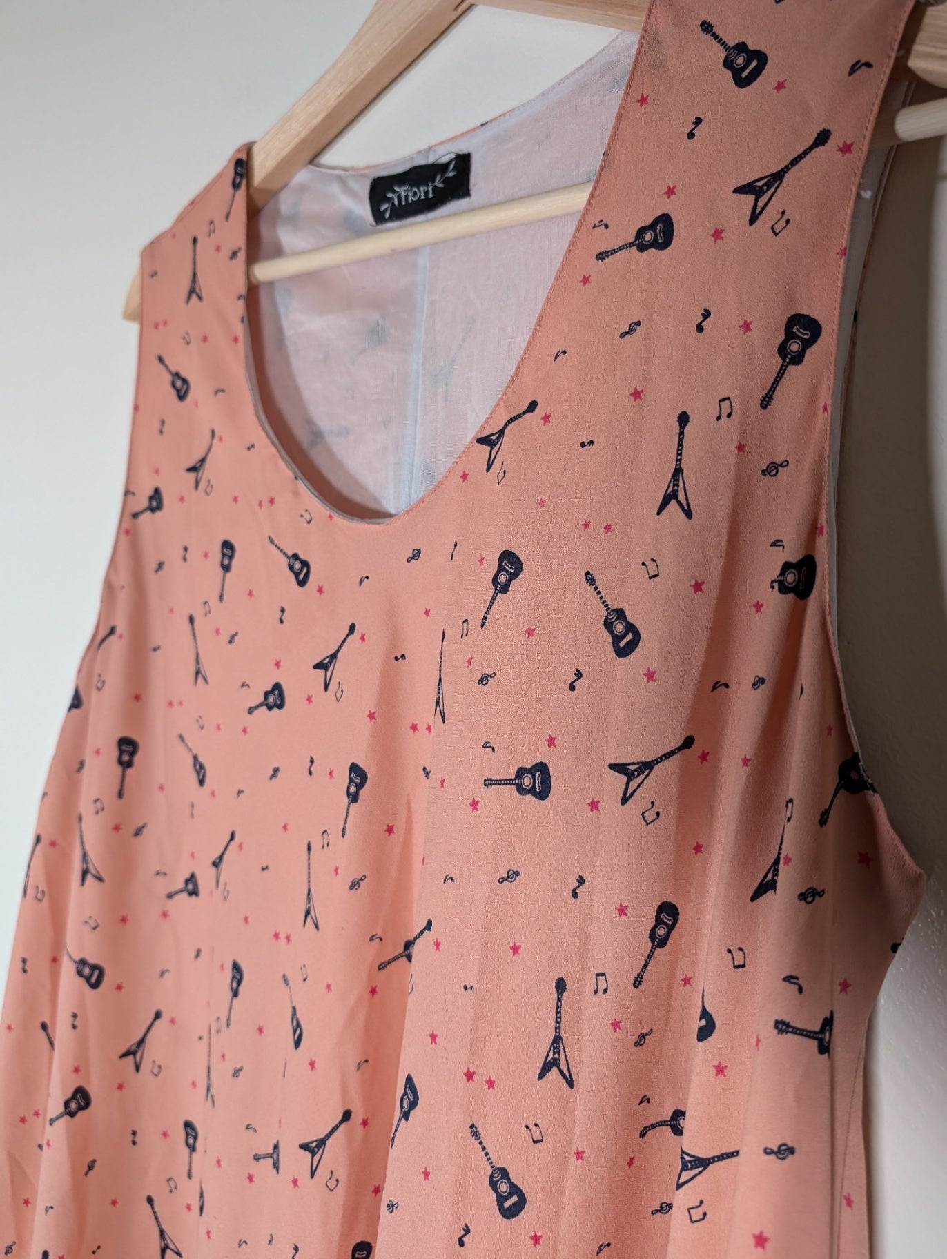 Fiori Guitar Dress - appears XL