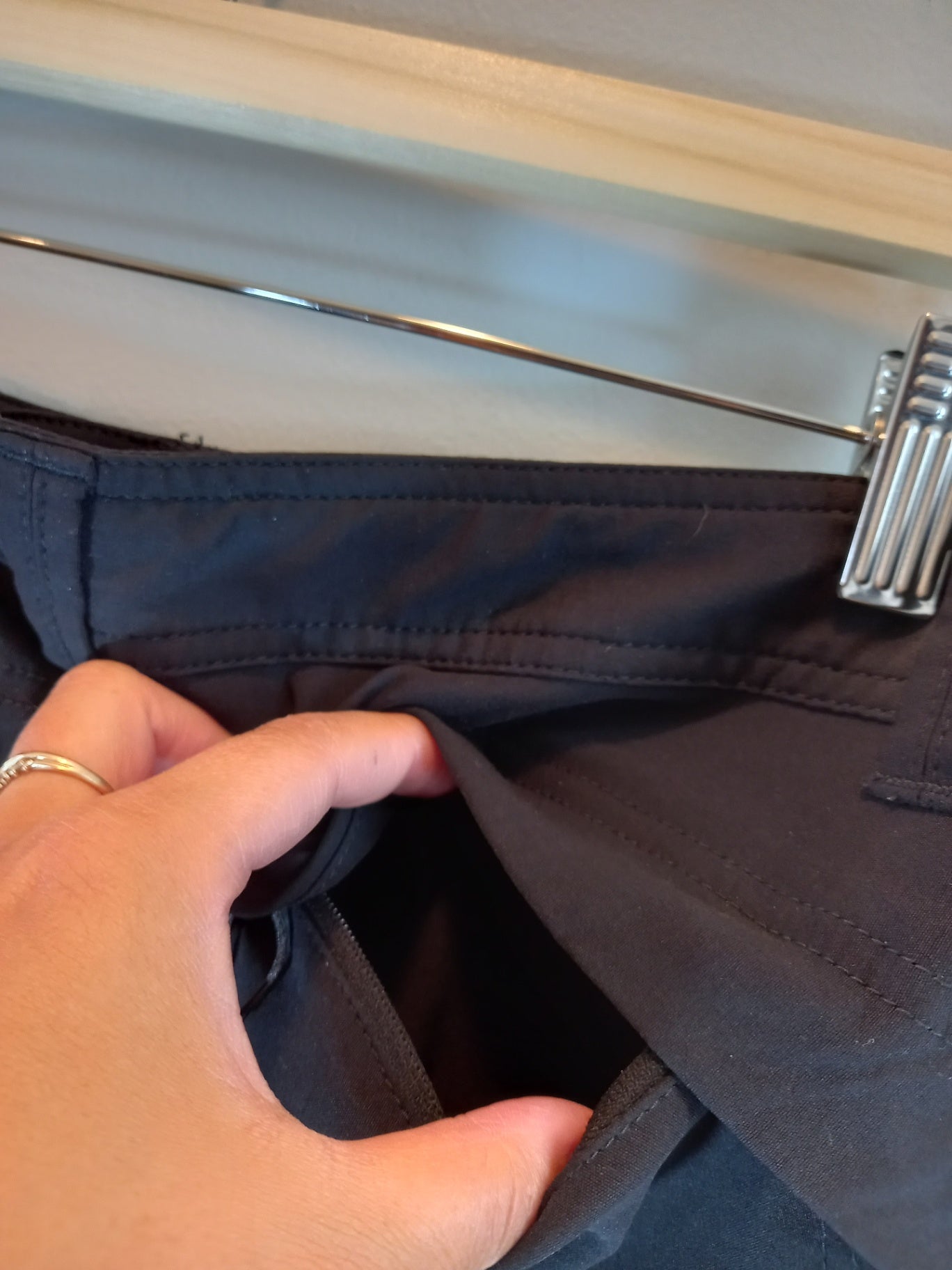 MEC black utility pants - SZ 8