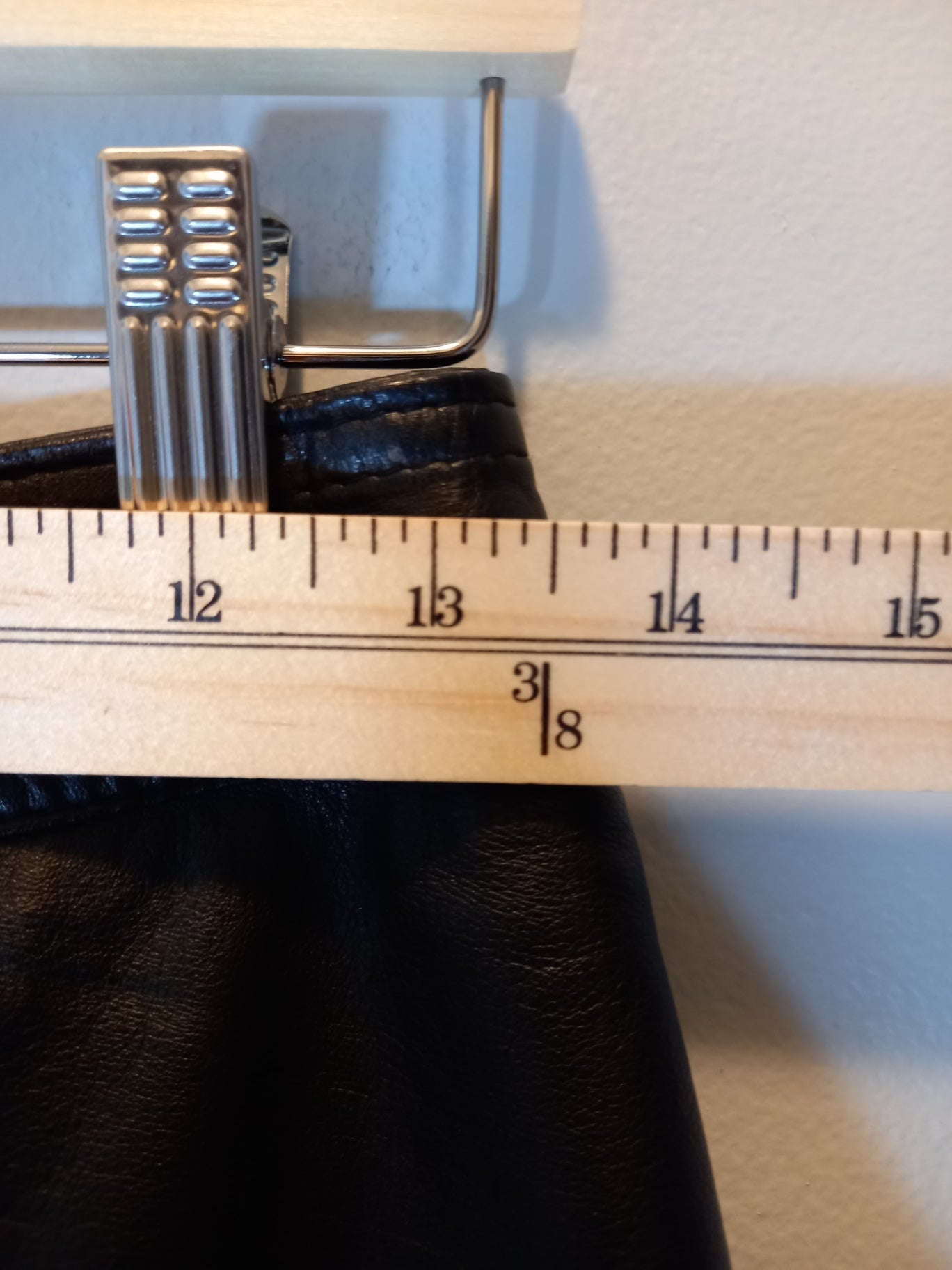 The Leather Ranch black pencil skirt - Medium