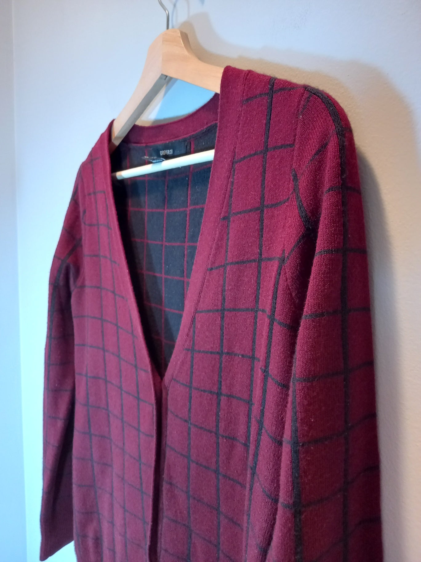 Forever 21 maroon cardigan - Small