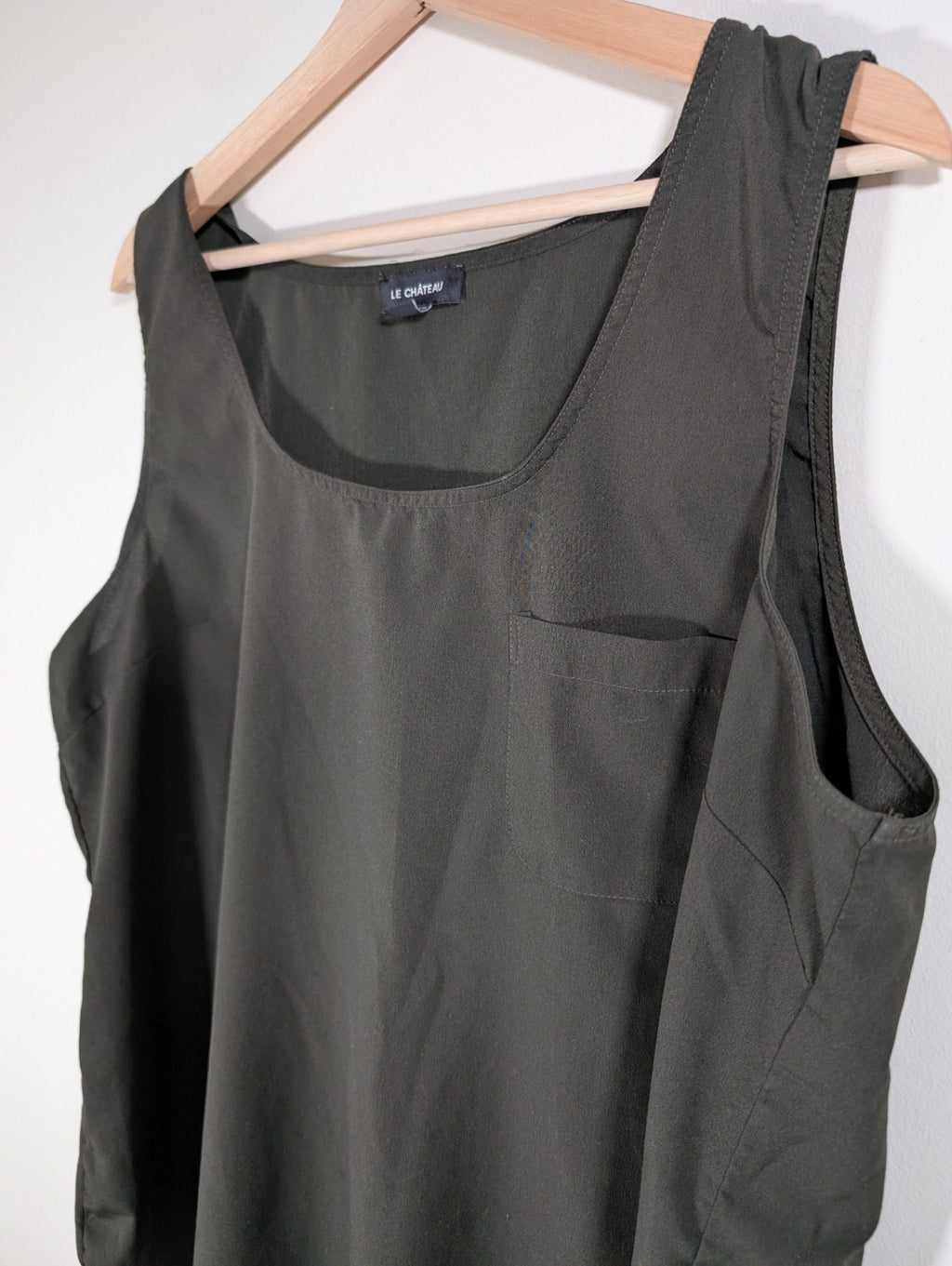 Le Chateau Green Sleeveless Blouse - XXL