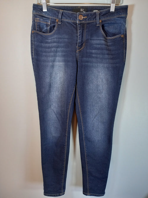 1822 Adrianna jeans - Sz 10