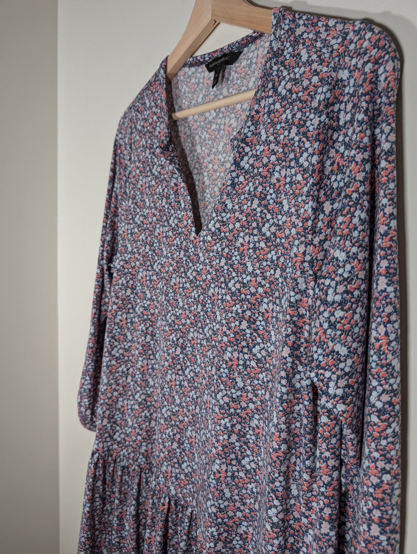 Banana Republic Floral Dress - Medium