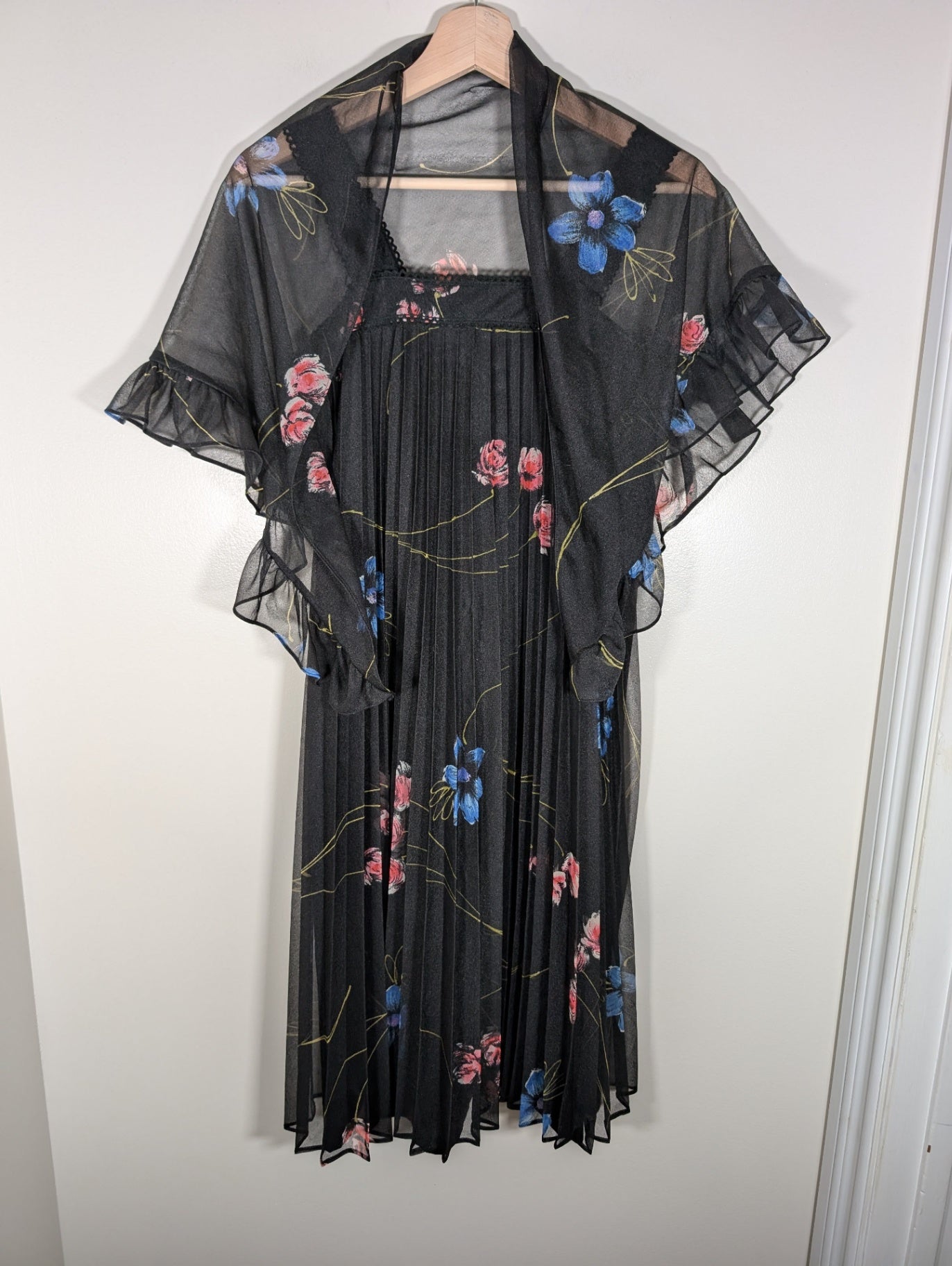 No label floral dress with shawl - appears Small