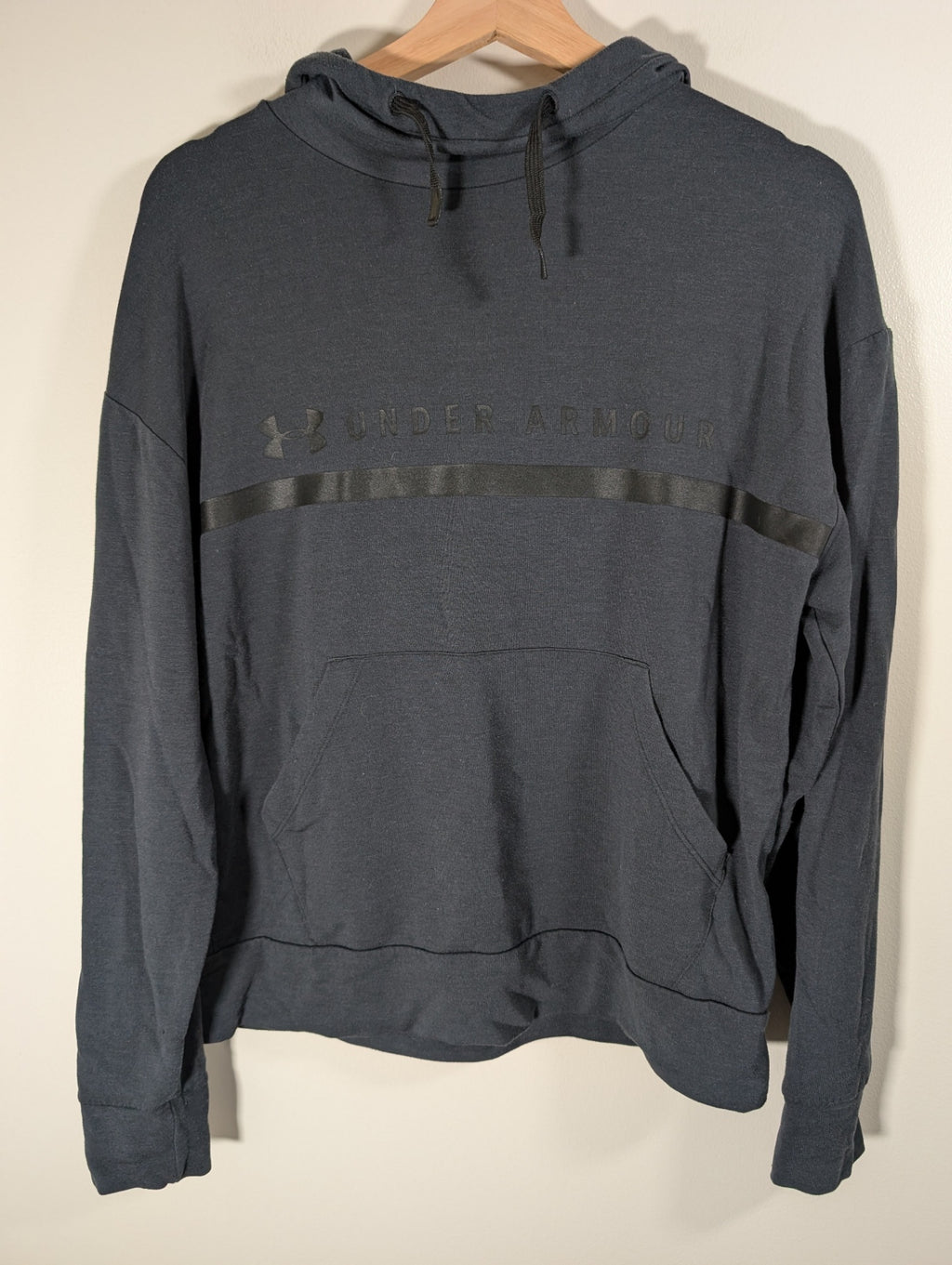 Under Amour hoodie - Medium