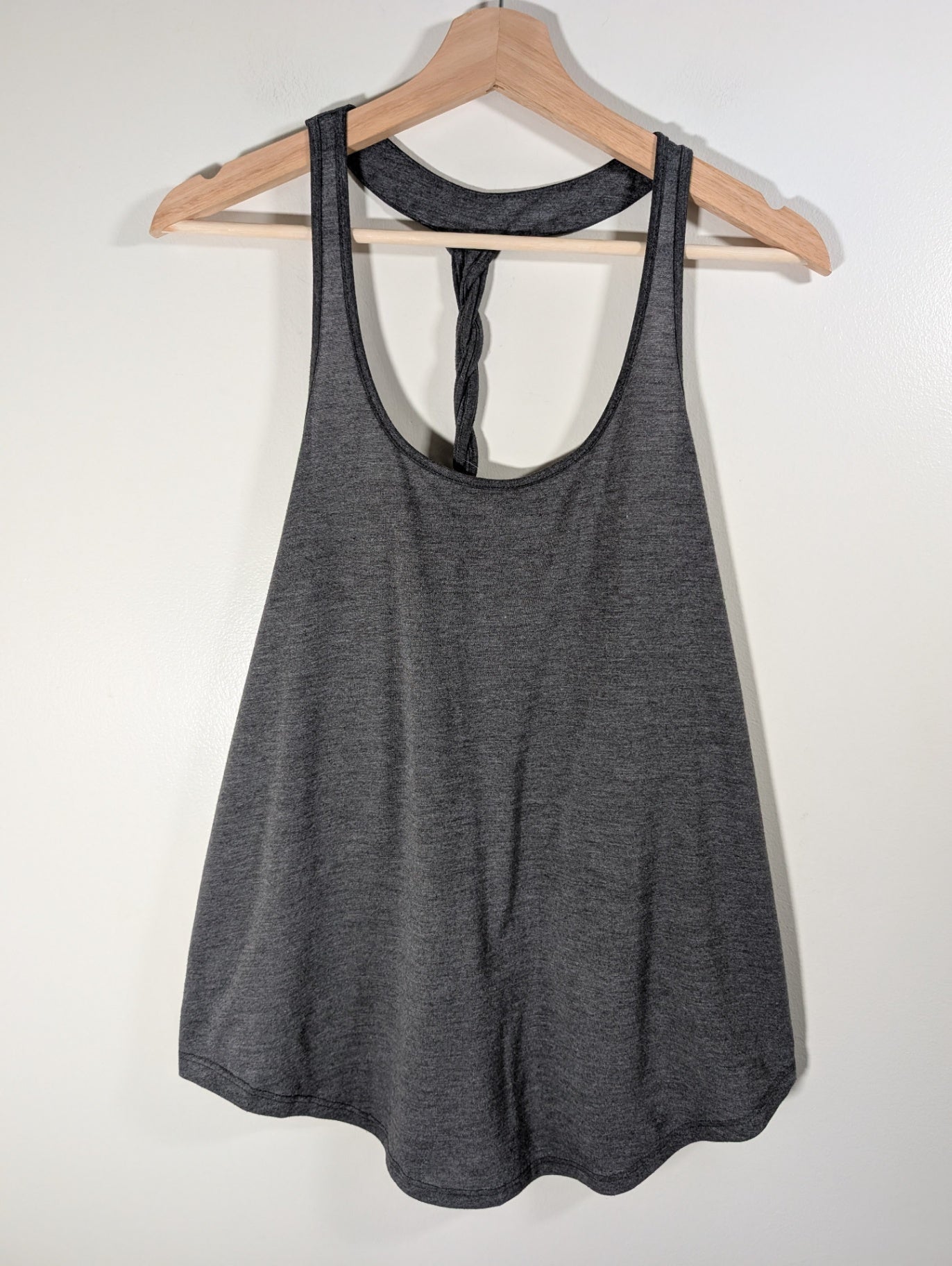 Gap Fit twist racerback - Large