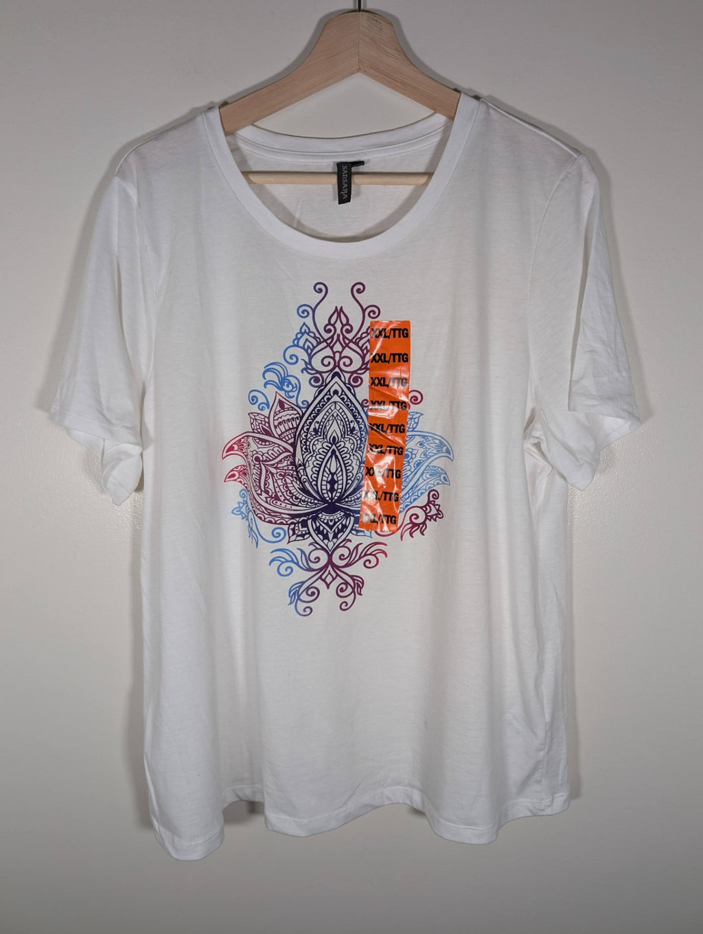 NWT Sansara graphic tee - XXL (Minor Flaw)