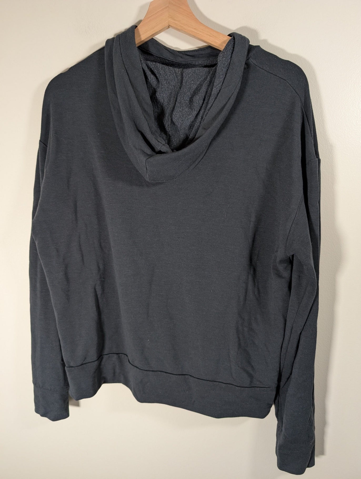 Under Amour hoodie - Medium