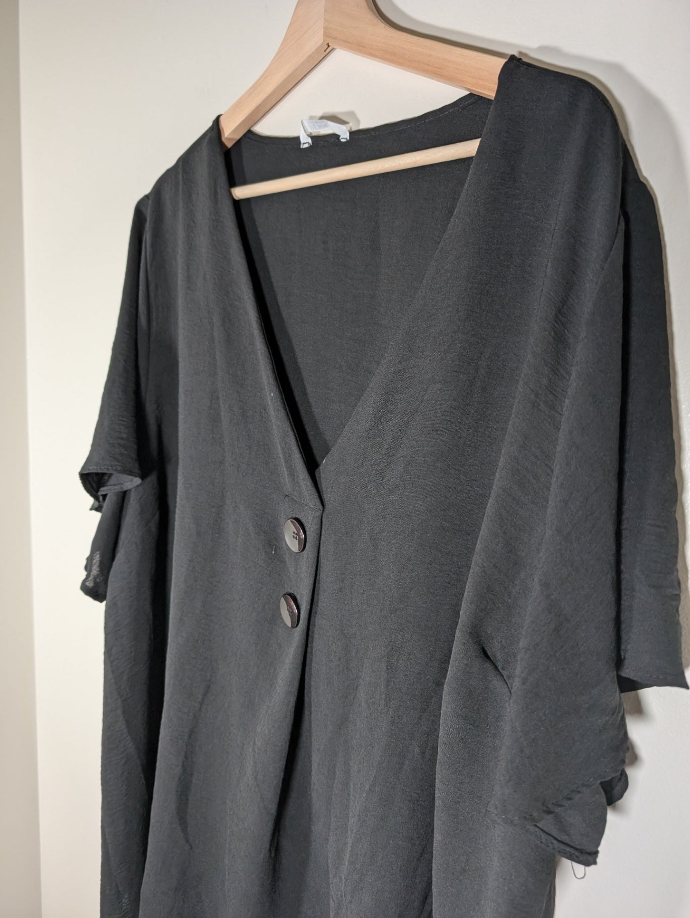Penningtons Black Blouse - 3XL (minor flaw)