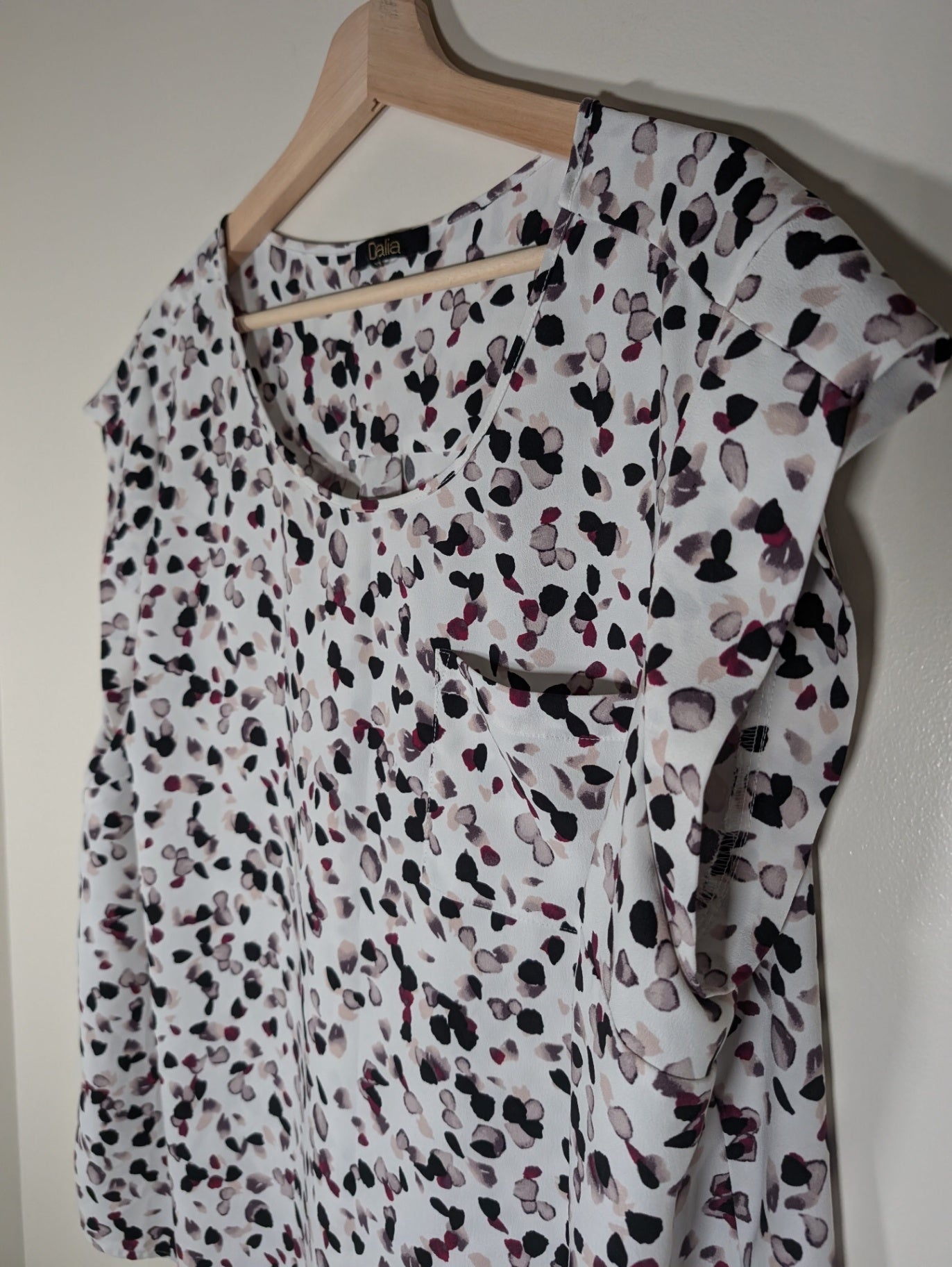 Dalia petal print blouse - appears 2XL
