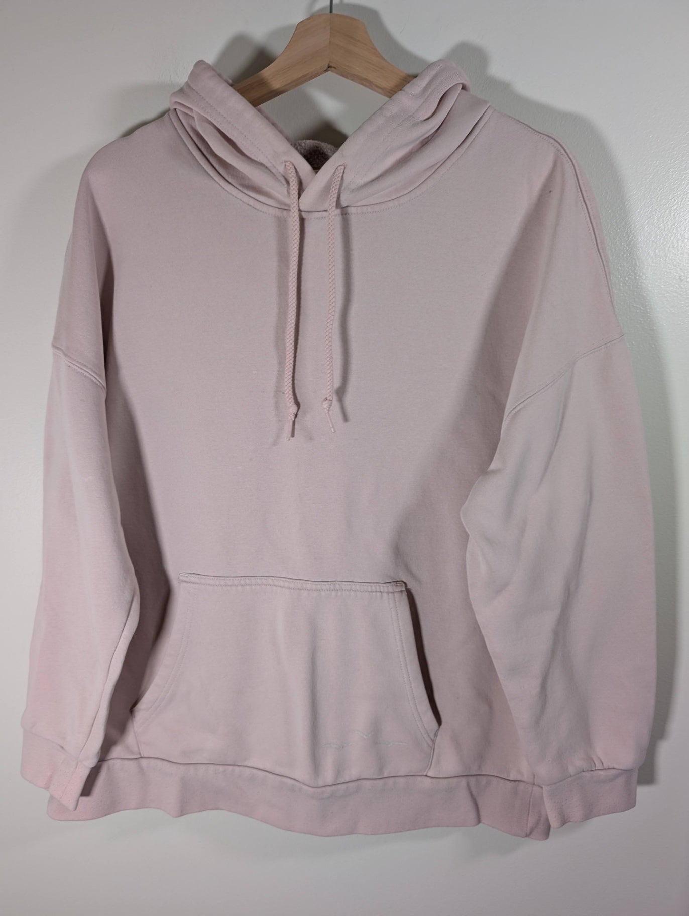 Lazypants pink hoodie - Medium (pilling)