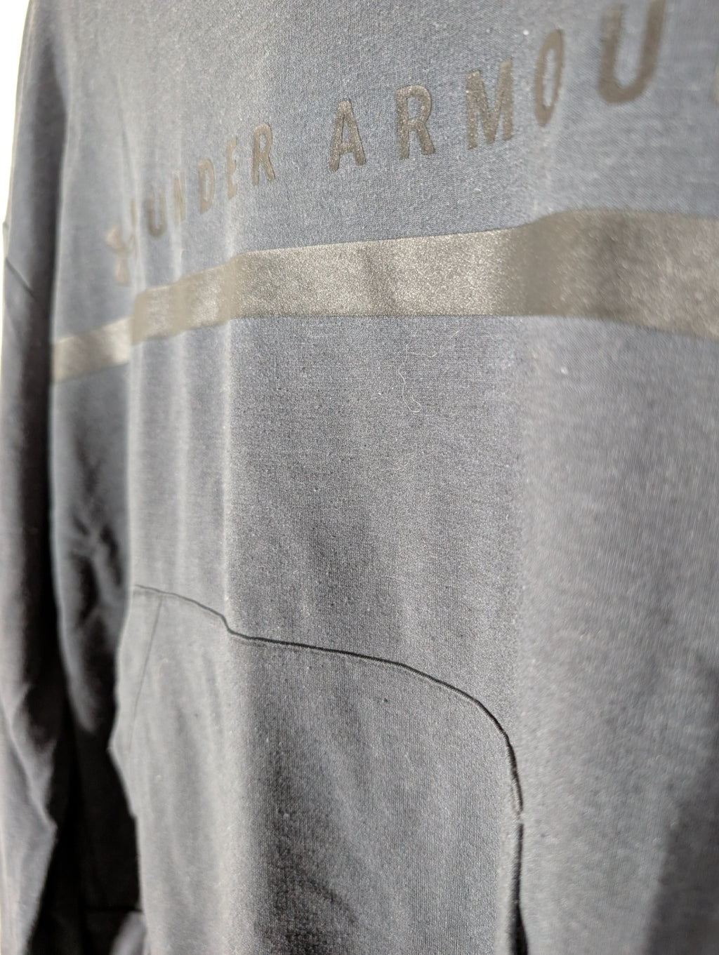Under Amour hoodie - Medium
