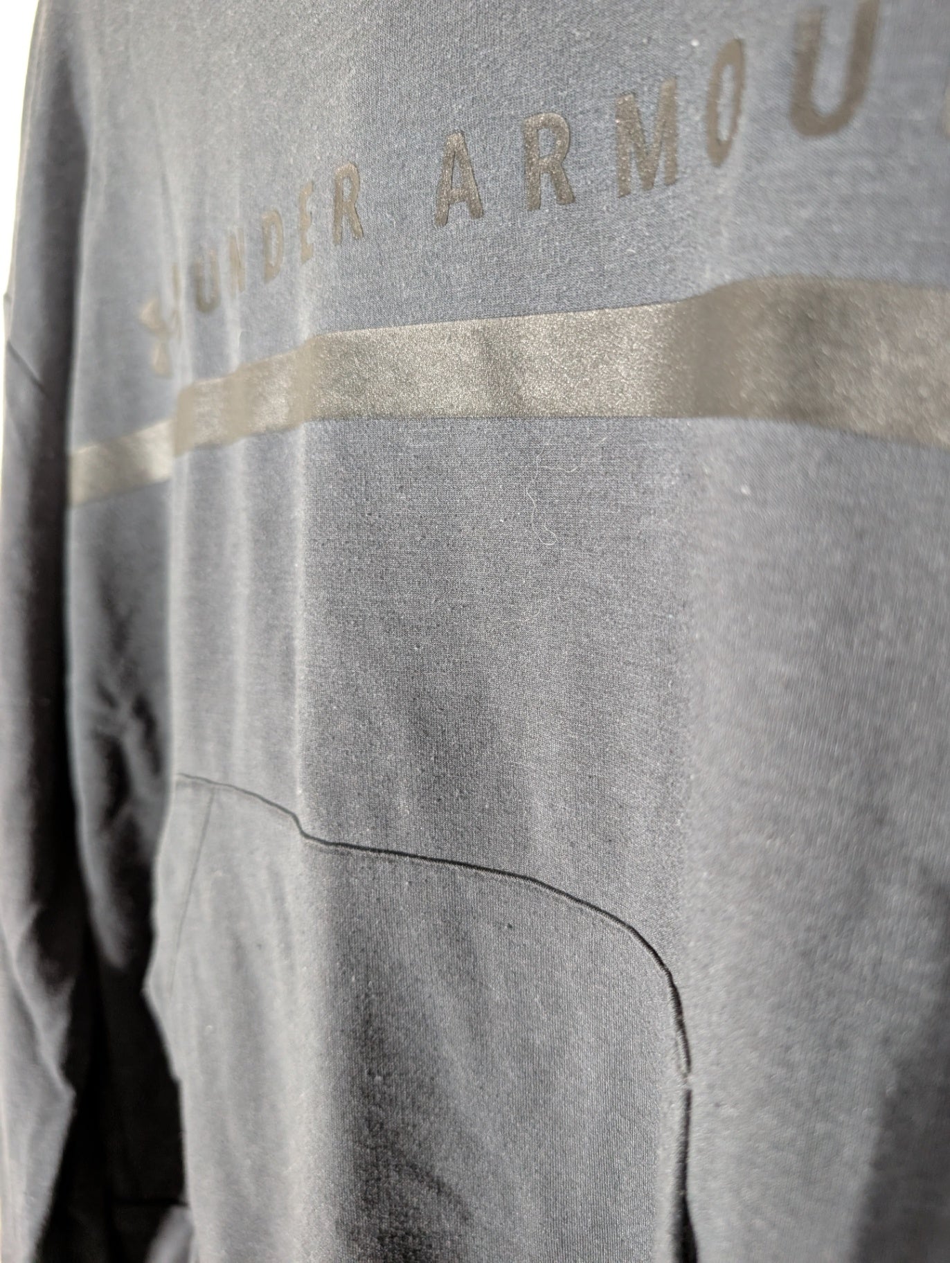 Under Amour hoodie - Medium