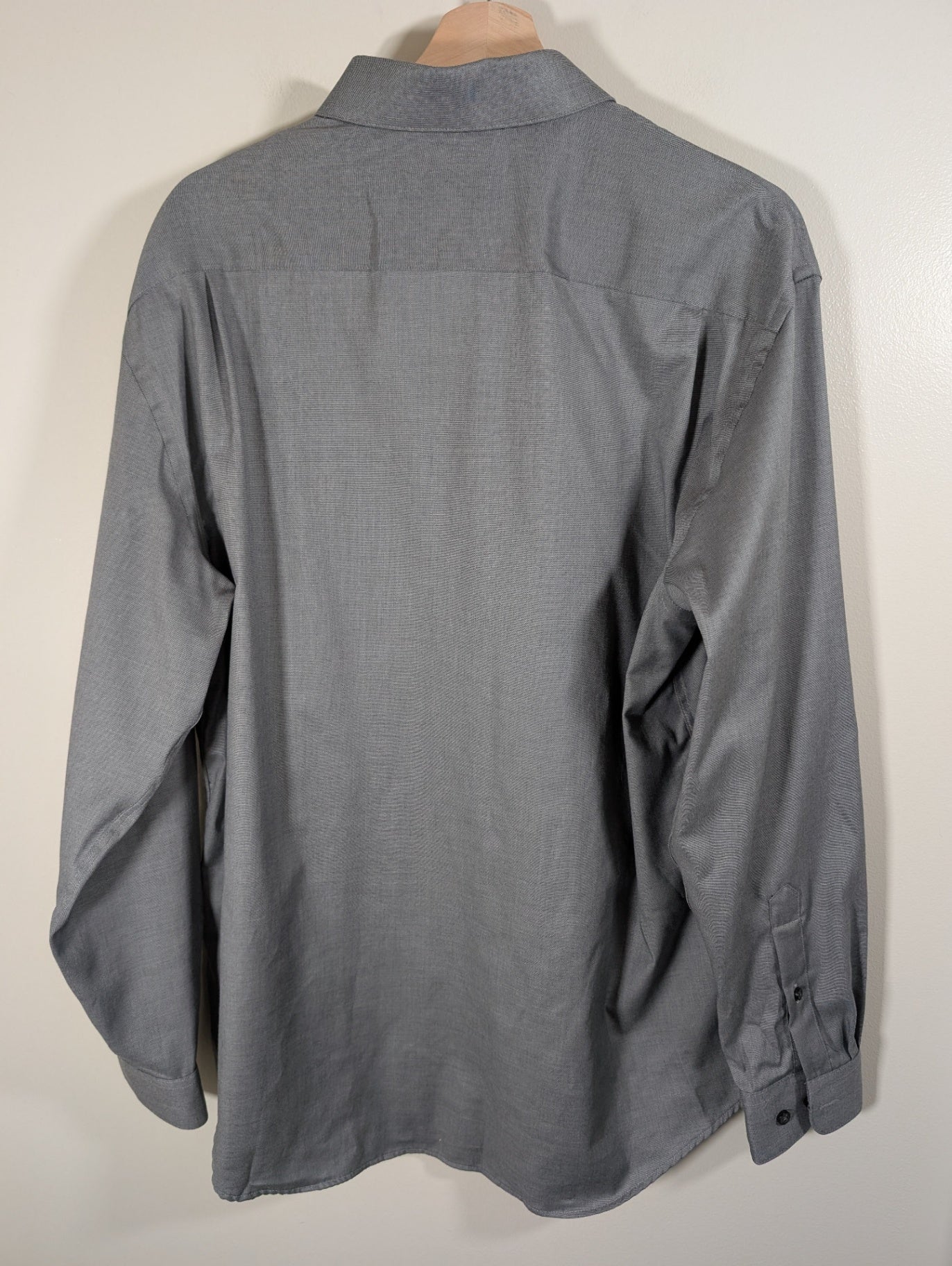 Kenneth Cole Slim Fit Awearness Button up - 17 1/2