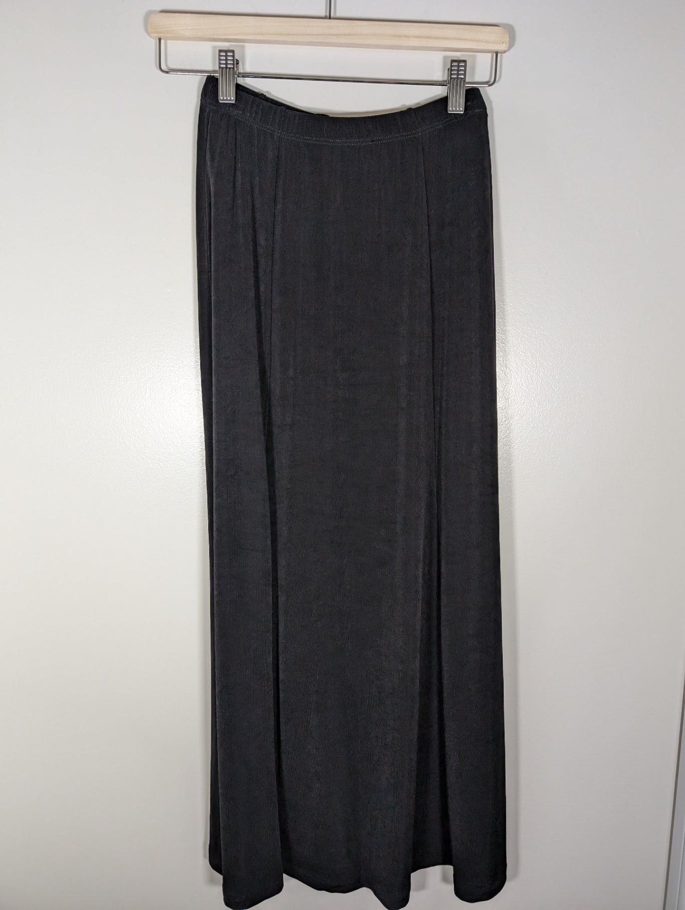 Picadilly Fashions Skirt - Small