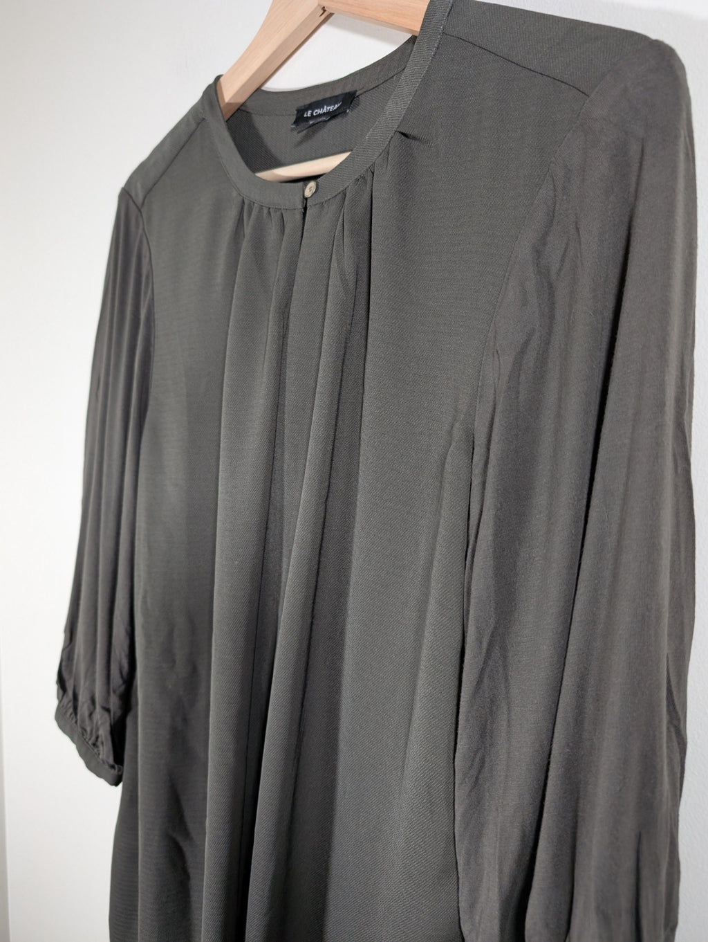 Le Chateau Green Blouse - XXL