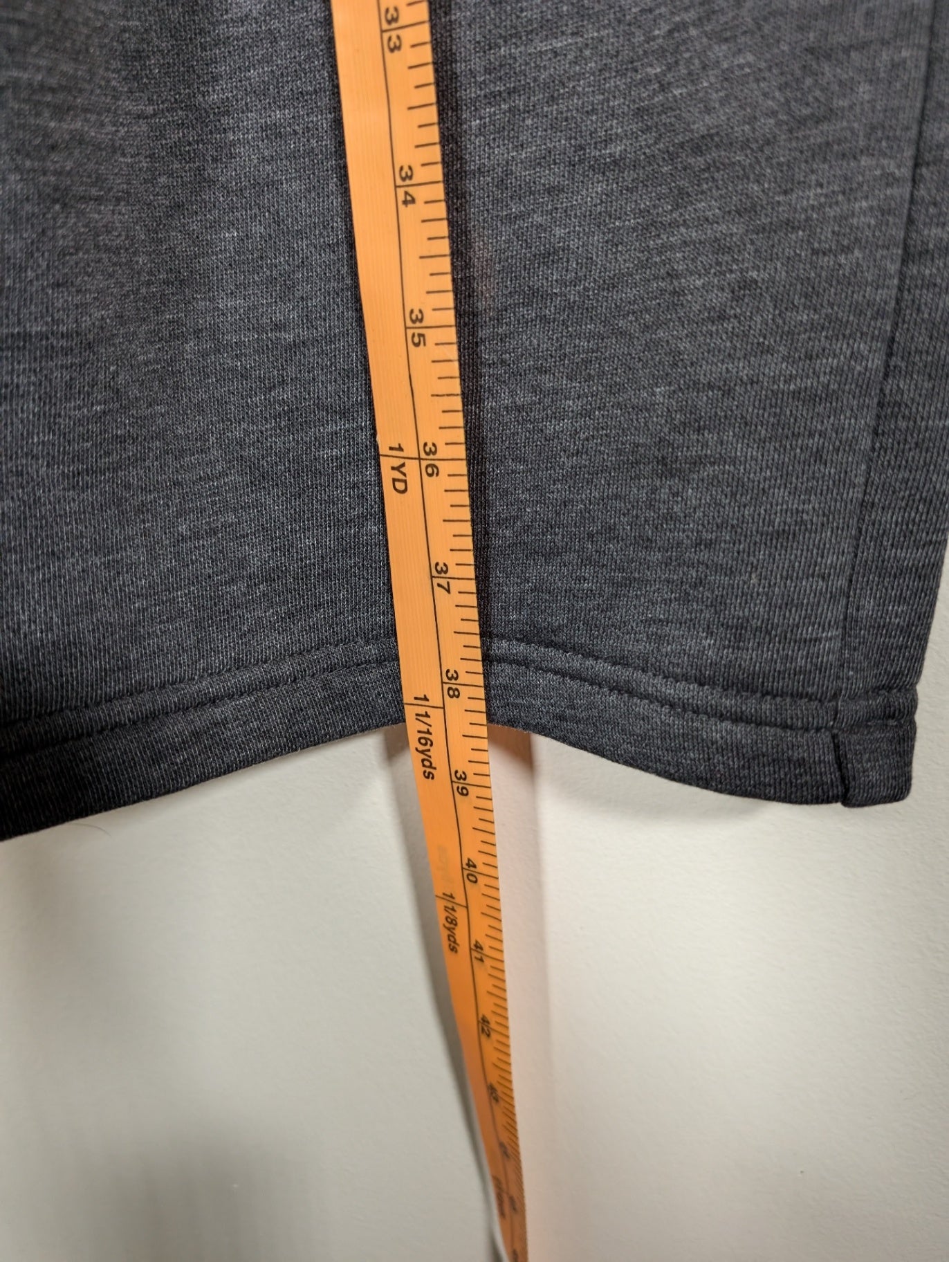Danskin sweatpants - Large (pilling)