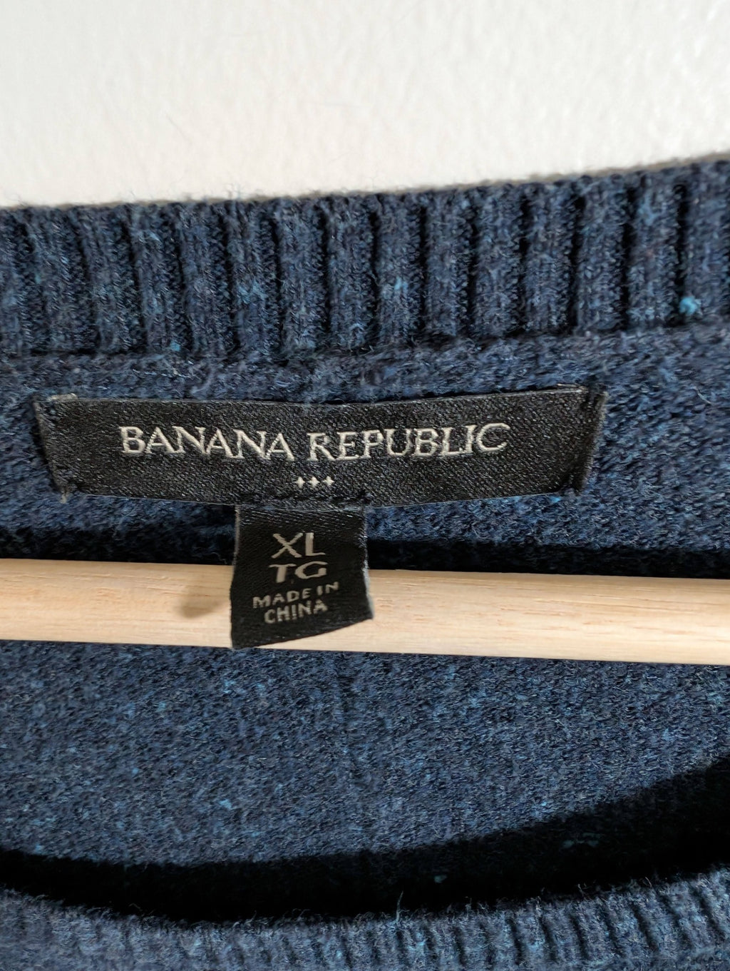 Banana Republic Navy Sweater - men's XL