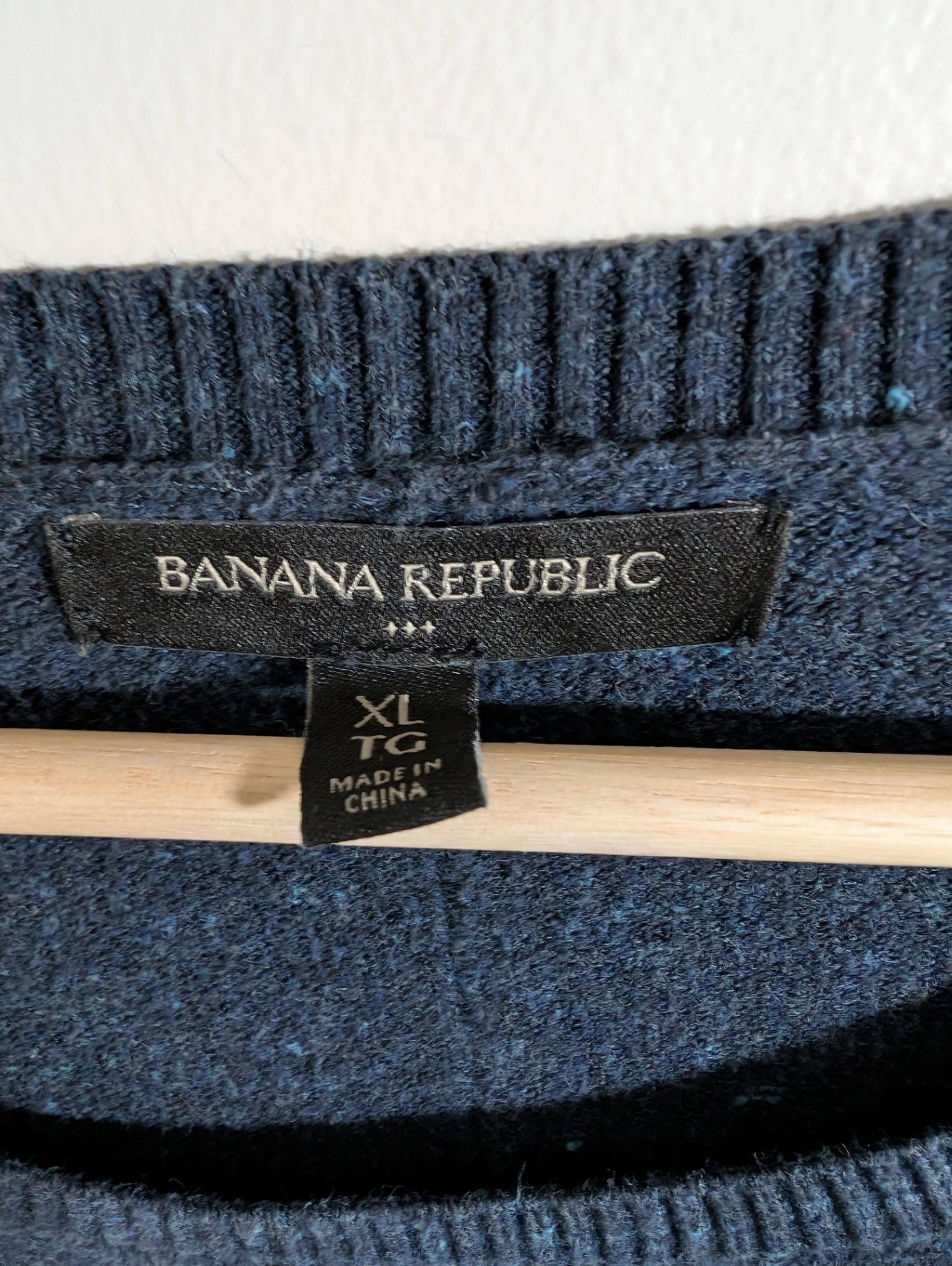 Banana Republic Navy Sweater - men's XL