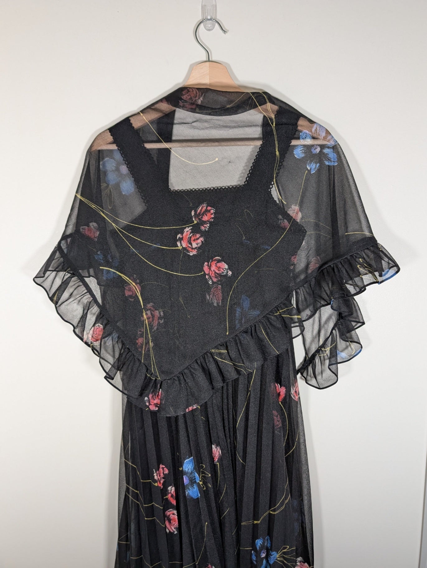 No label floral dress with shawl - appears Small