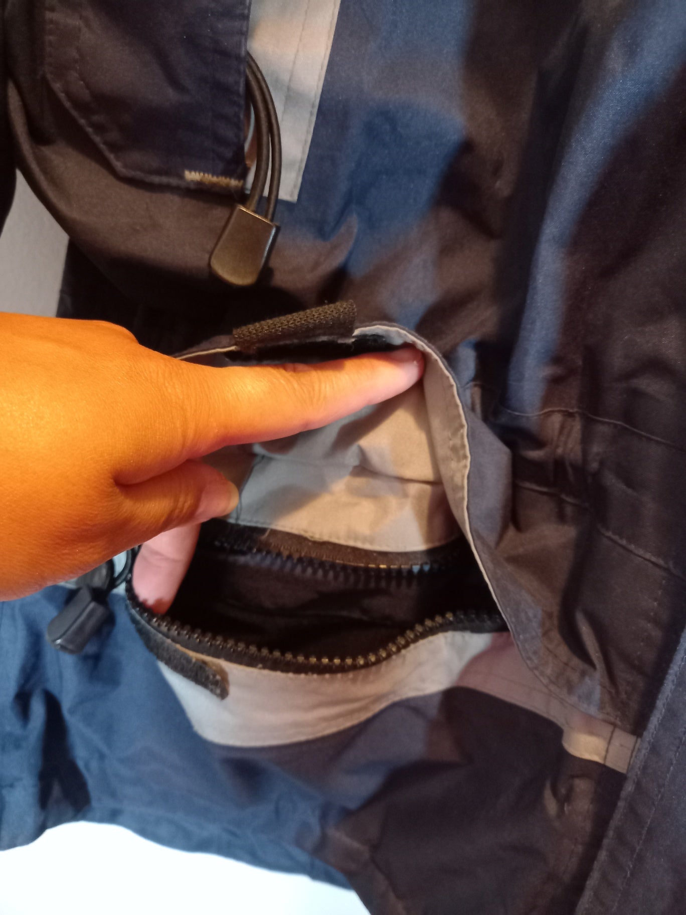 Wetskins jacket - Medium (Minor Flaw)
