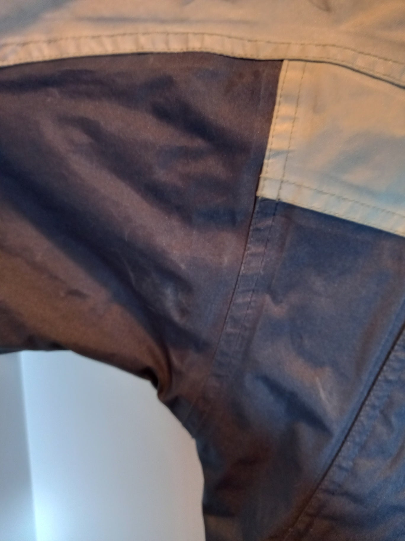 Wetskins jacket - Medium (Minor Flaw)