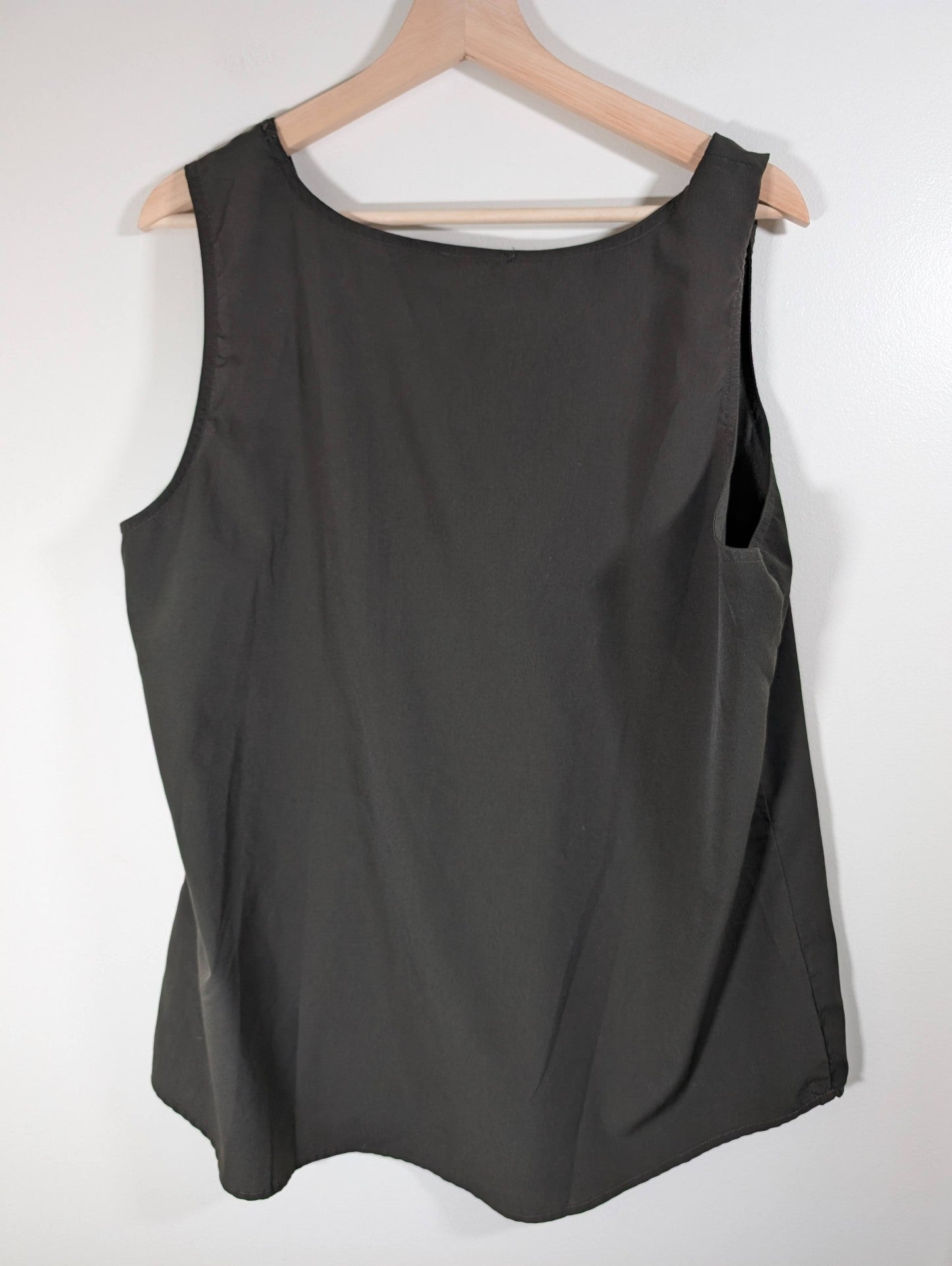 Le Chateau Green Sleeveless Blouse - XXL
