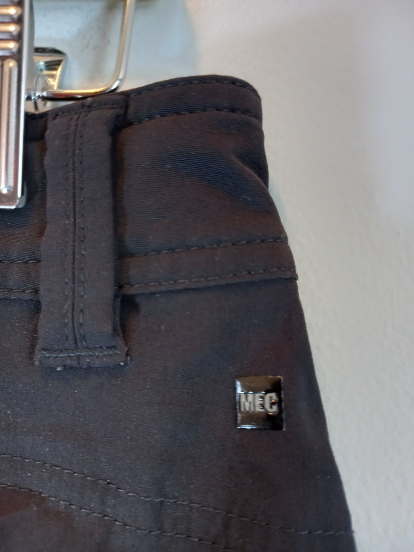 MEC black utility pants - SZ 8