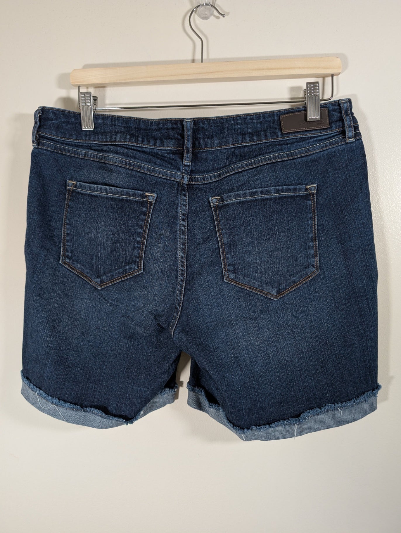 Bootlegger Jean Shorts - W32