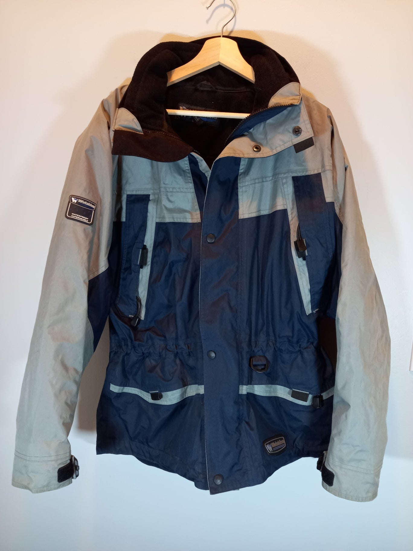 Wetskins jacket - Medium (Minor Flaw)