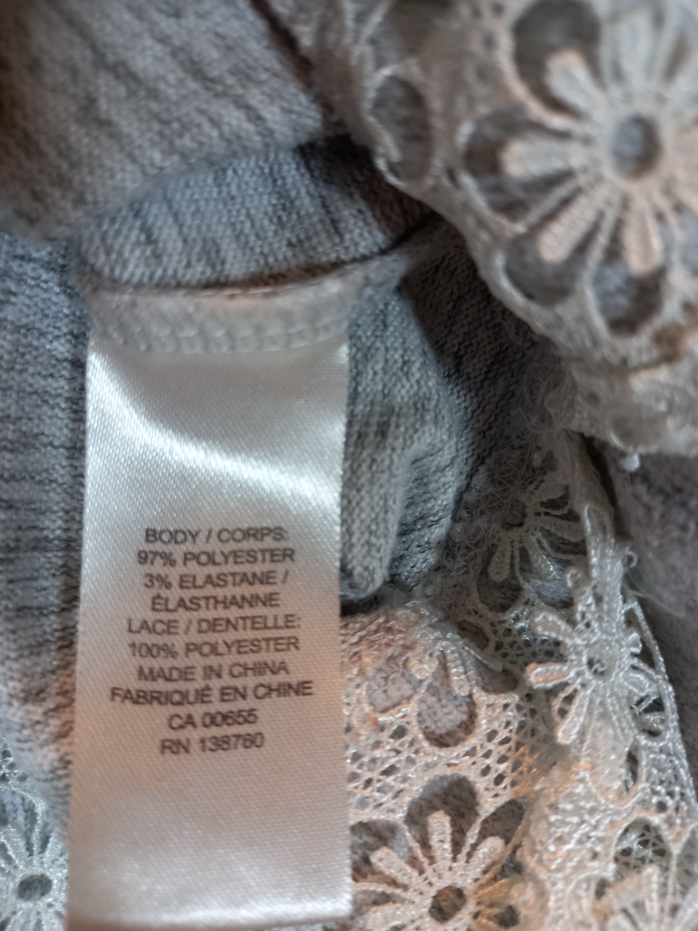 RW&Co. grey sweater - Small