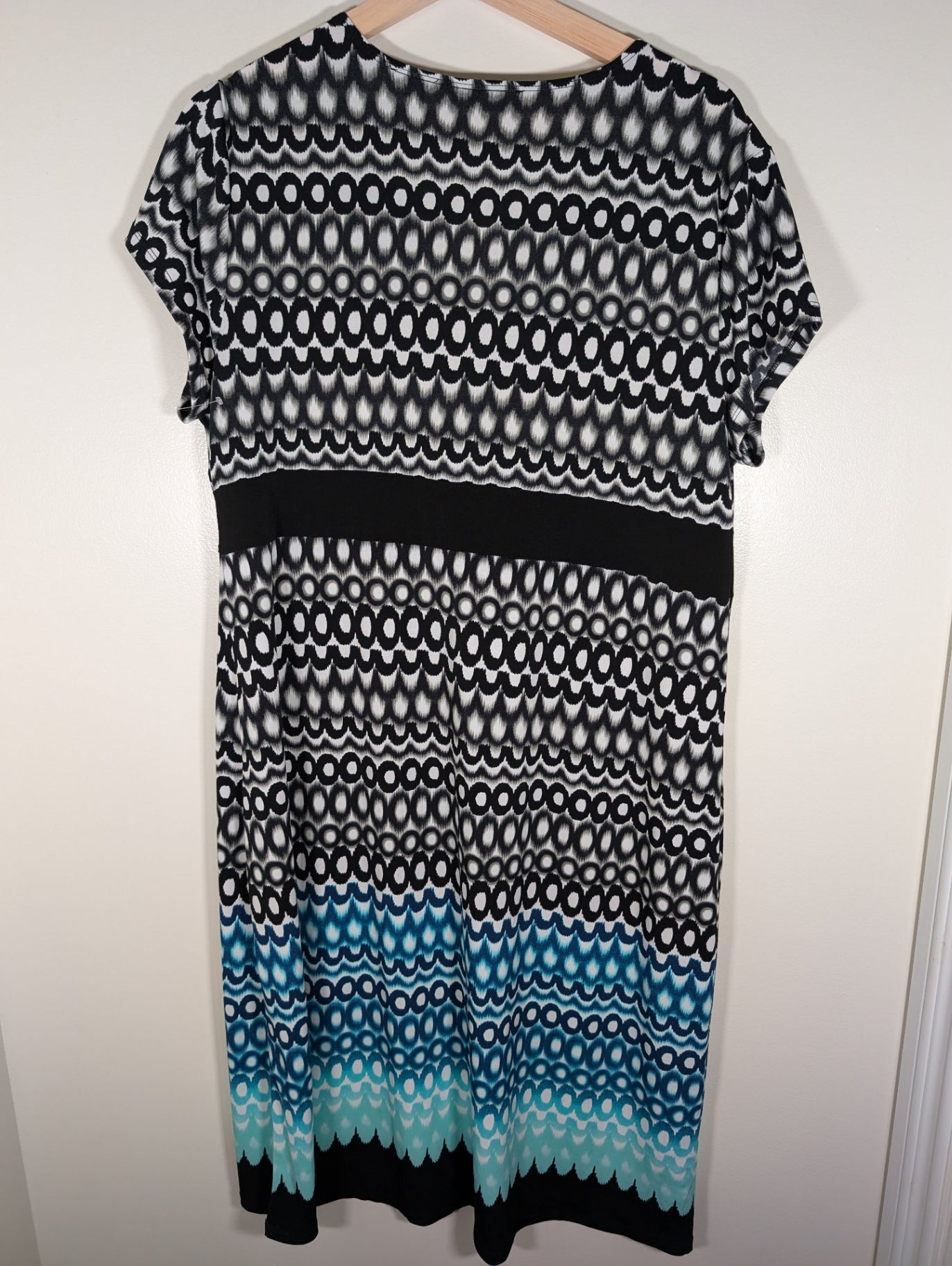 Axcess Dress -XL
