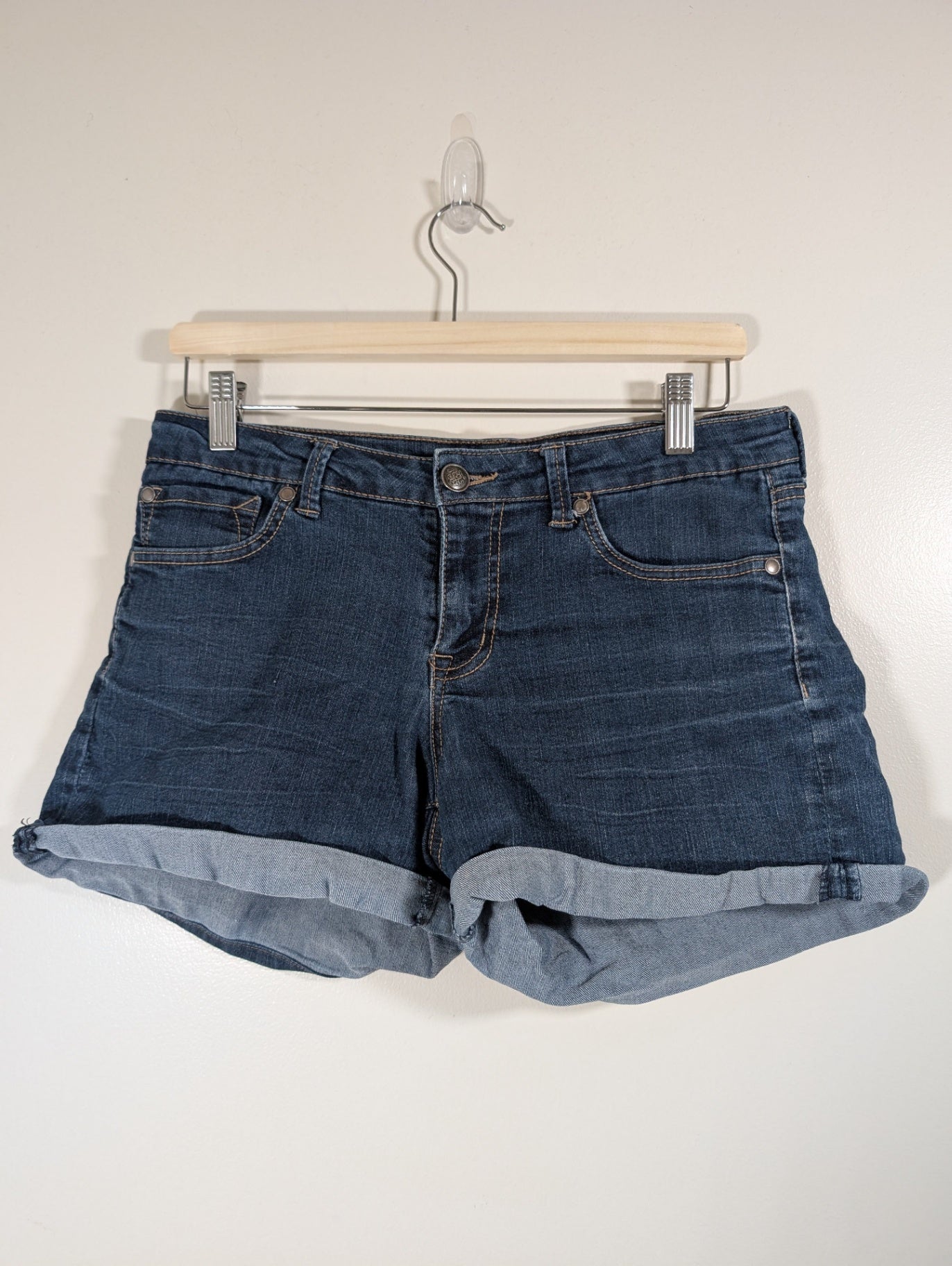 Jessica Simpson Forever Low Rise Jean Shorts - SZ  30
