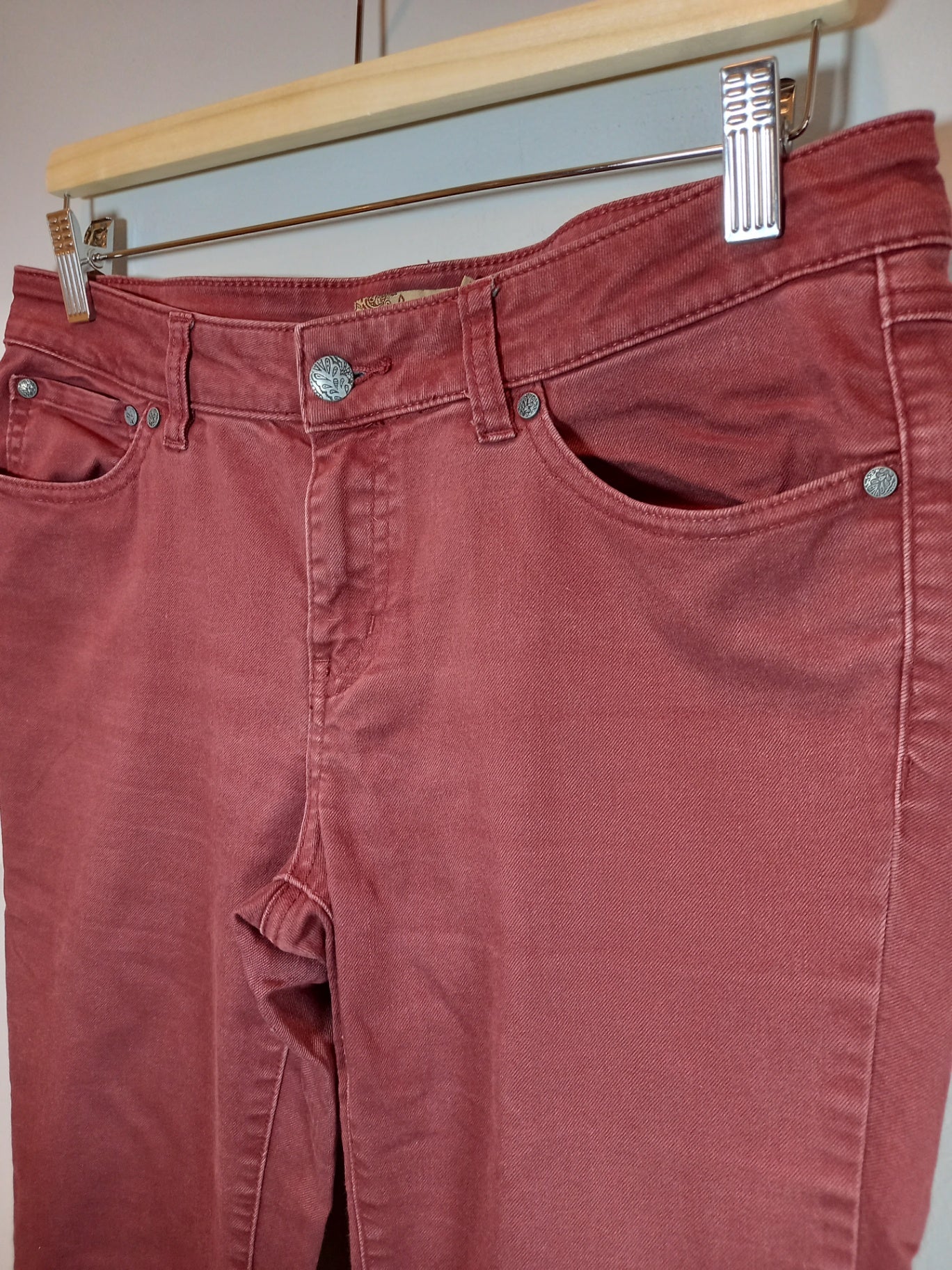 PrAna burgundy pants - SZ 29/8