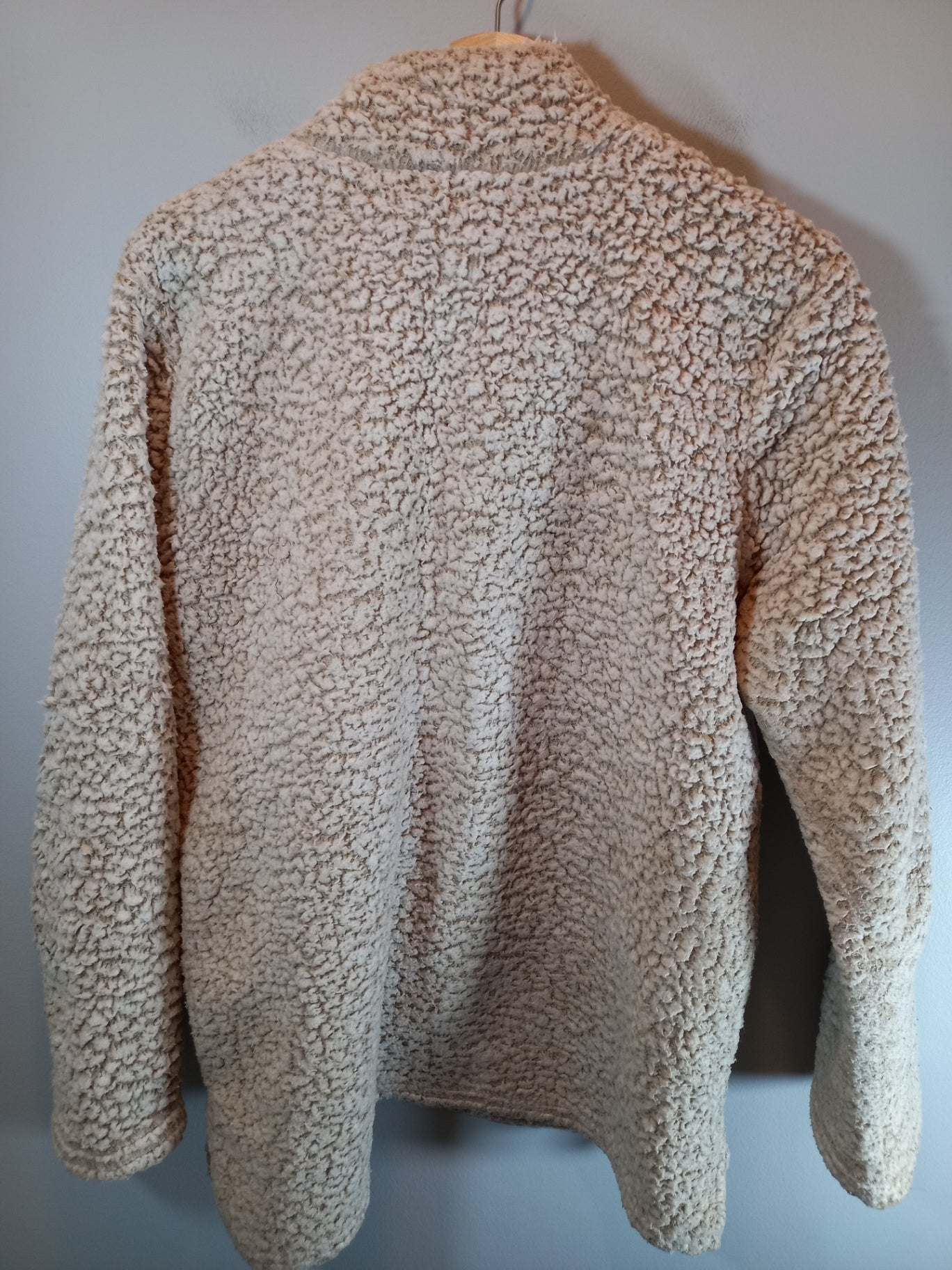 Love Tree sherpa pullover - Medium